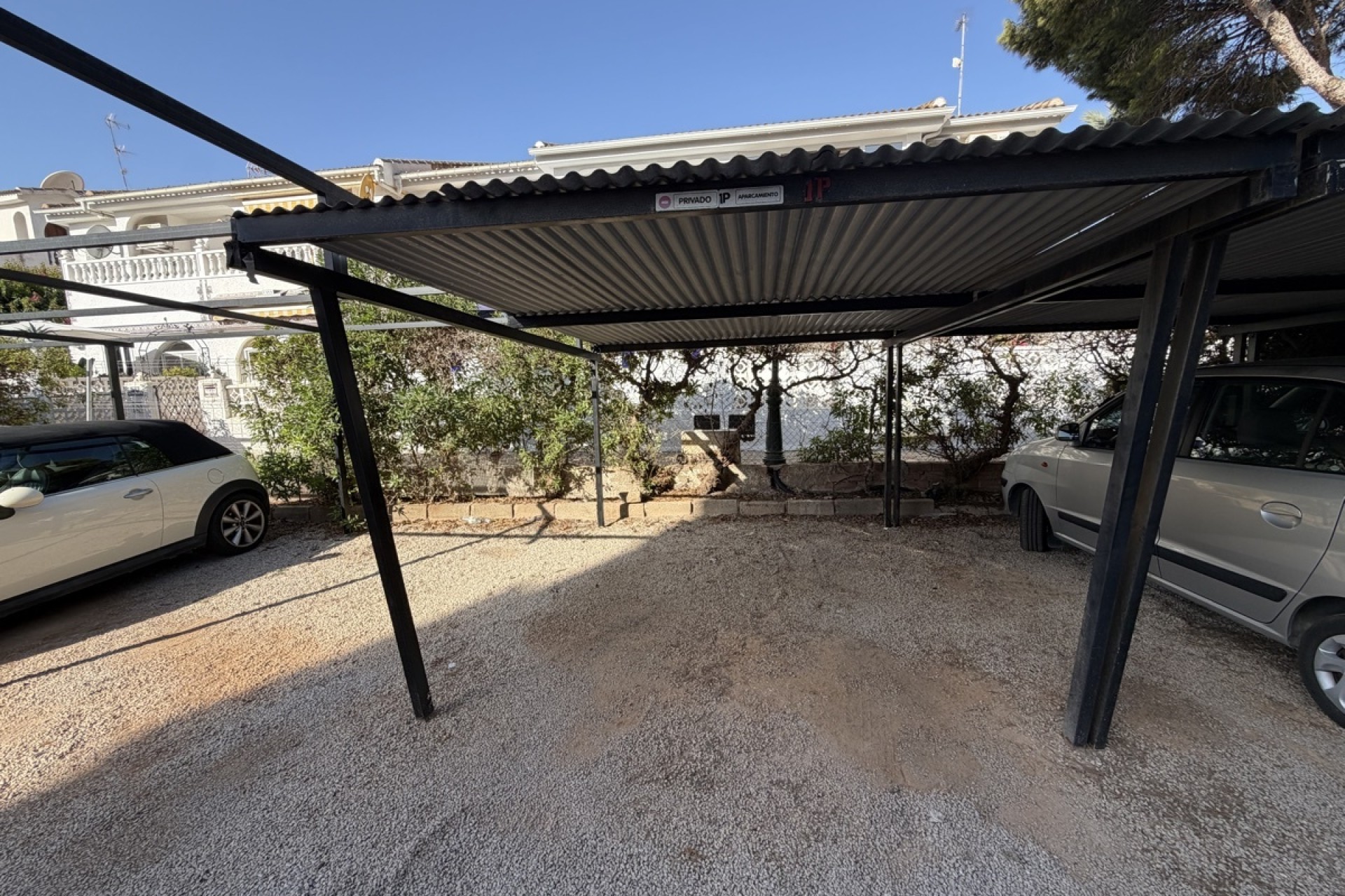 Revente - Appartement -
La Zenia