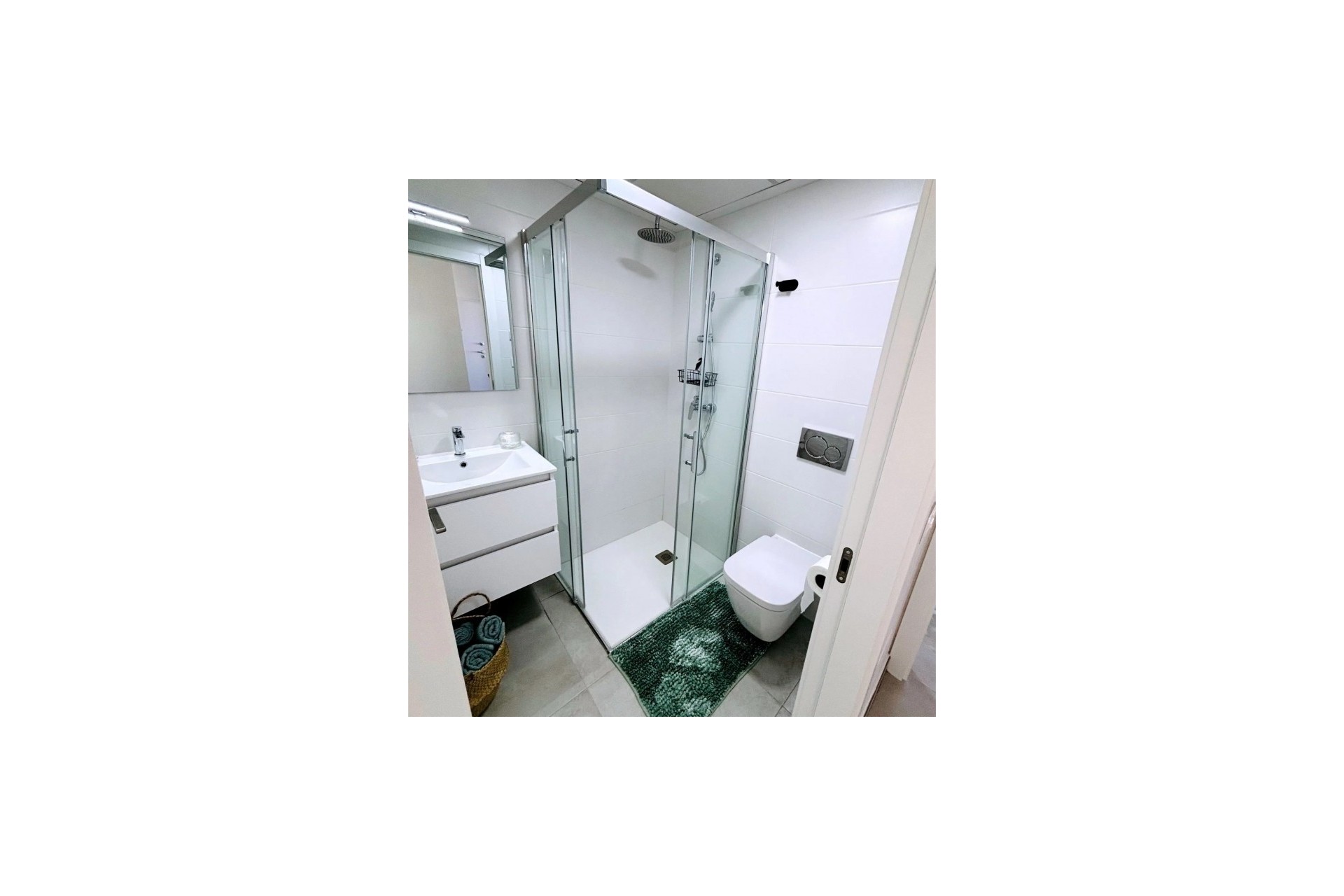 Revente - Appartement -
Las Filipinas