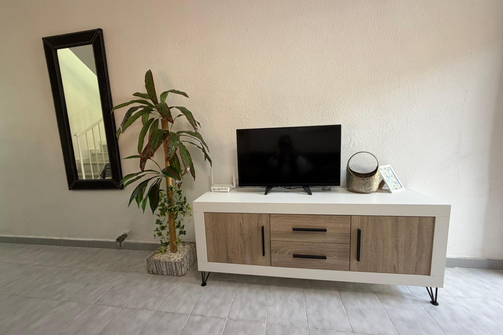 Revente - Appartement -
Lo Pagan - La Puntica