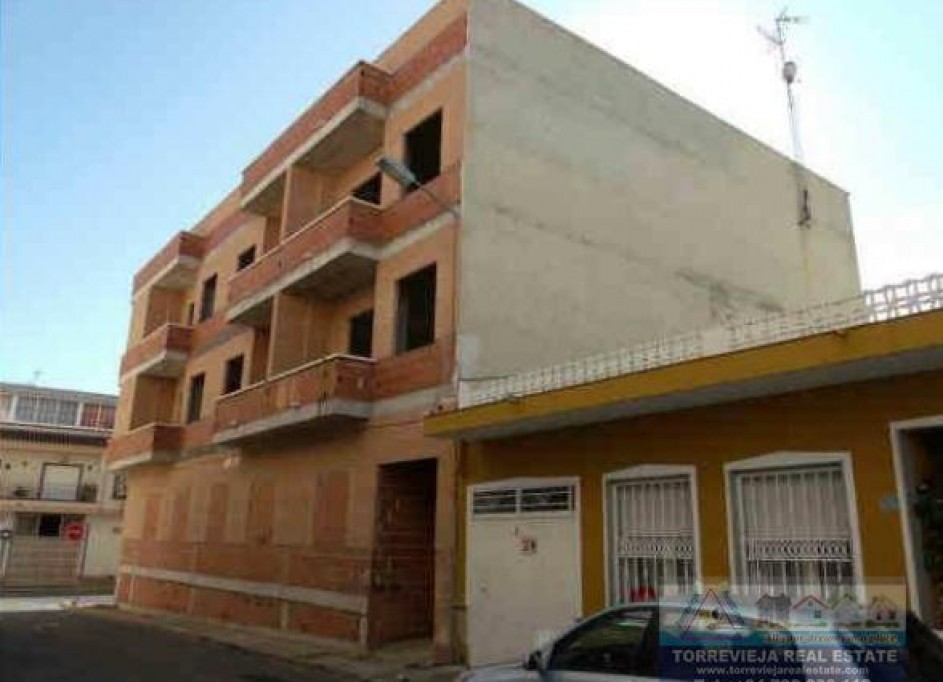 Revente - Appartement -
Los Montesinos - Center