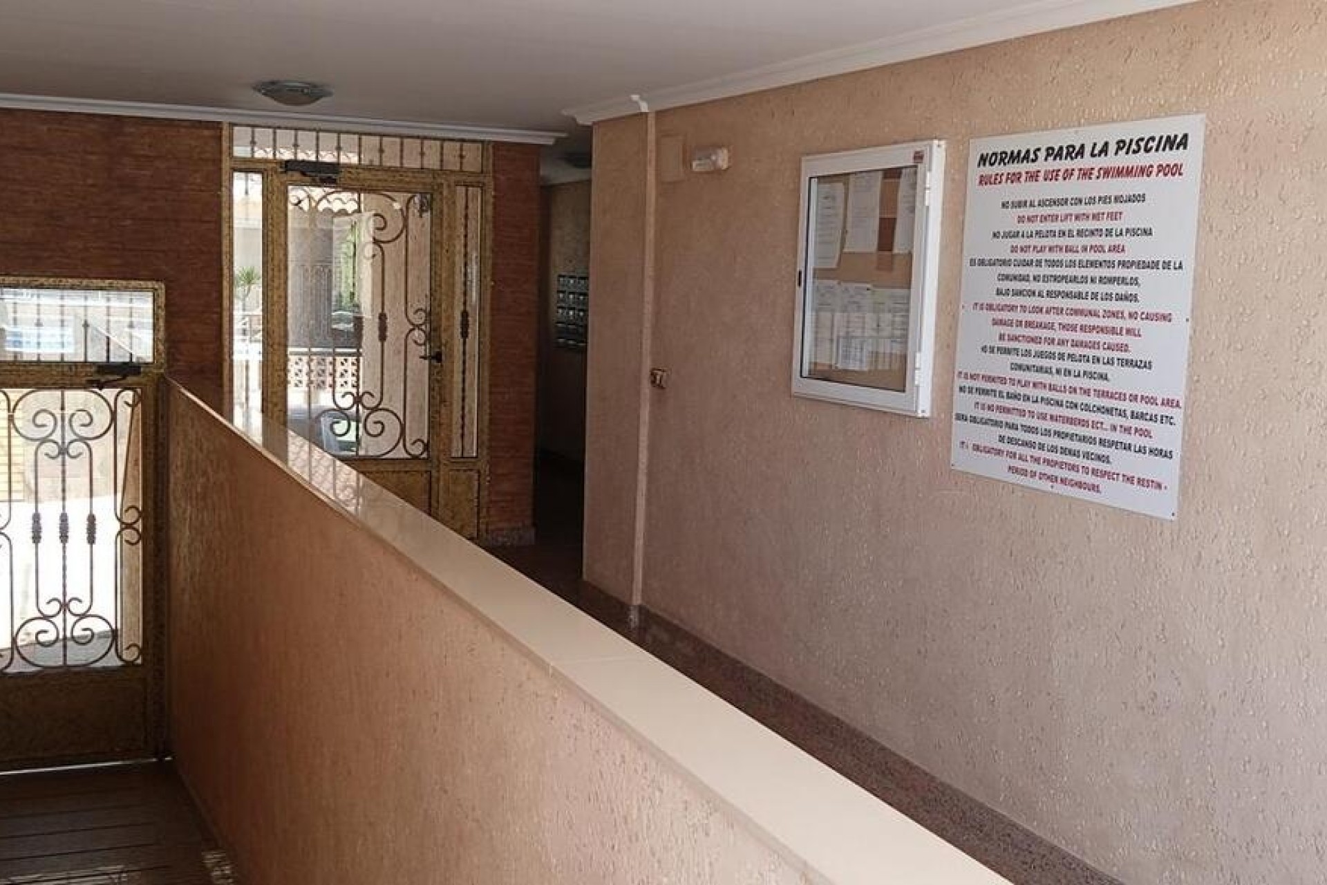 Revente - Appartement -
Los Montesinos - PUEBLO CENTRO
