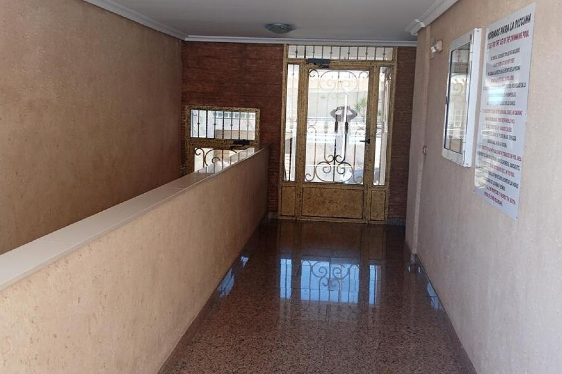 Revente - Appartement -
Los Montesinos - PUEBLO CENTRO