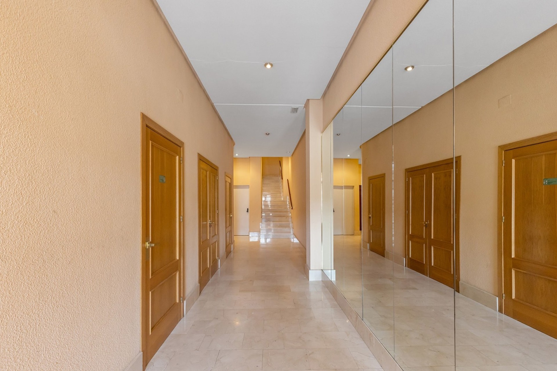 Revente - Appartement -
Los Montesinos