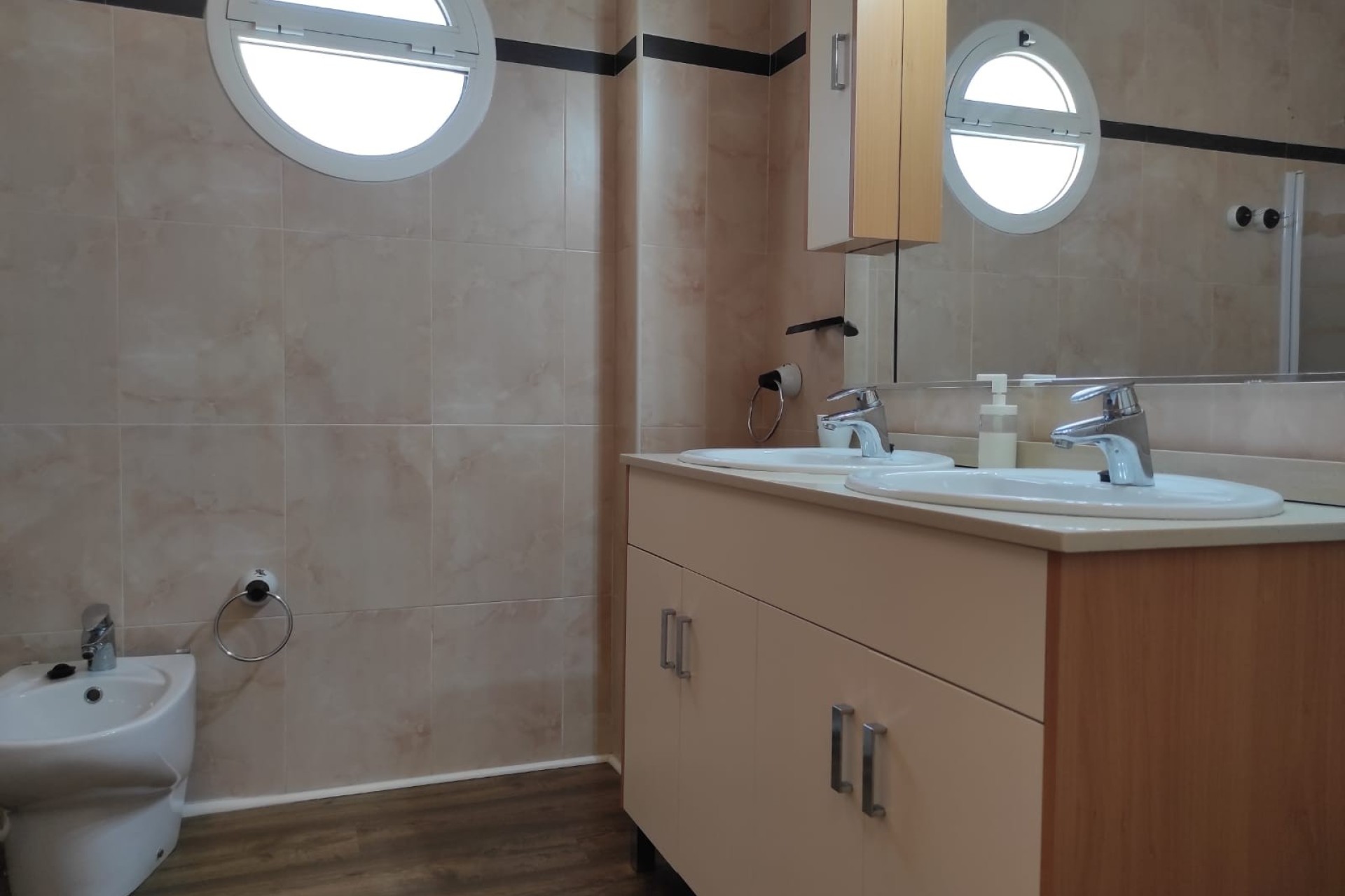 Revente - Appartement -
Mil Palmeras