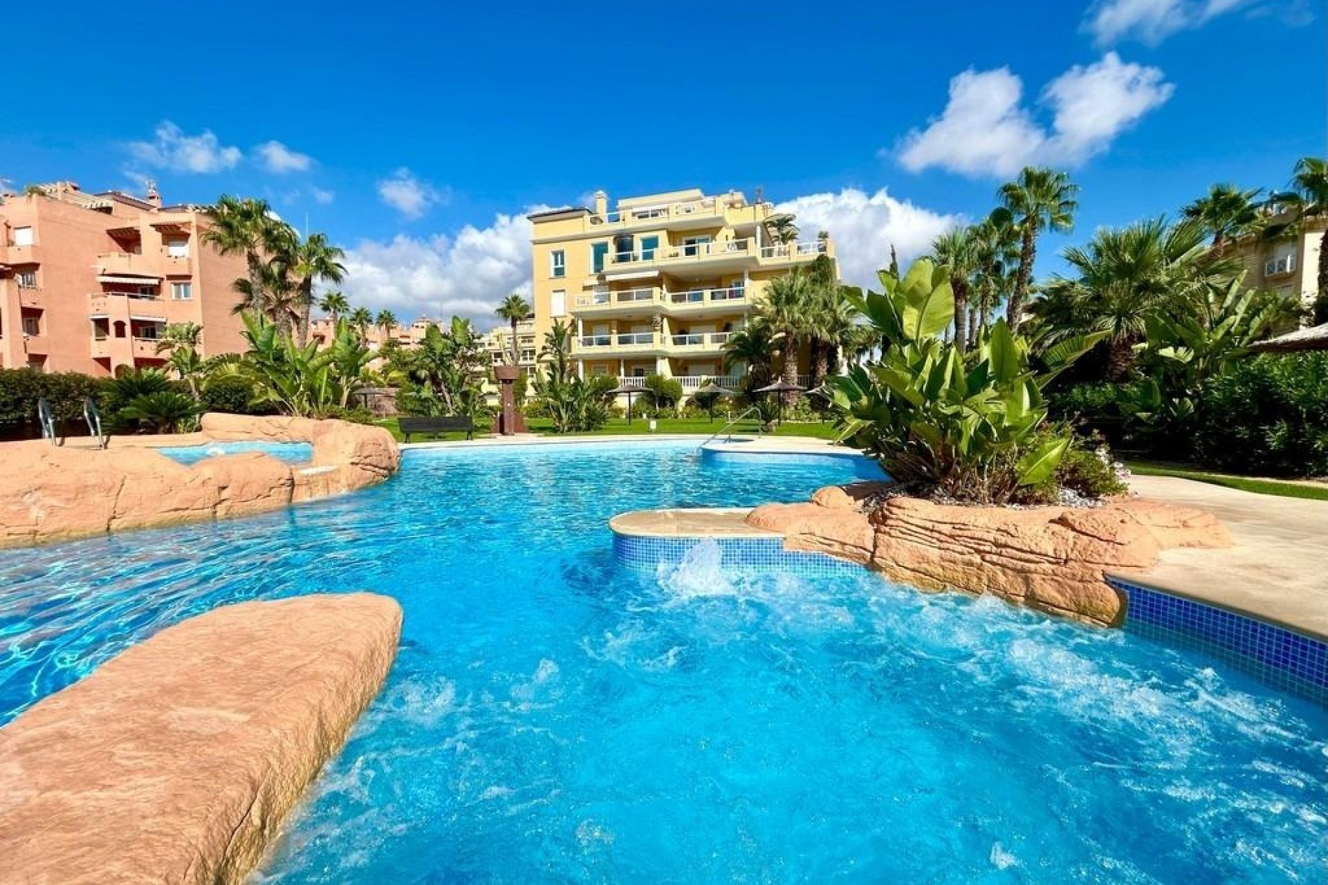 Revente - Appartement -
Orihuela Costa - Aguamarina