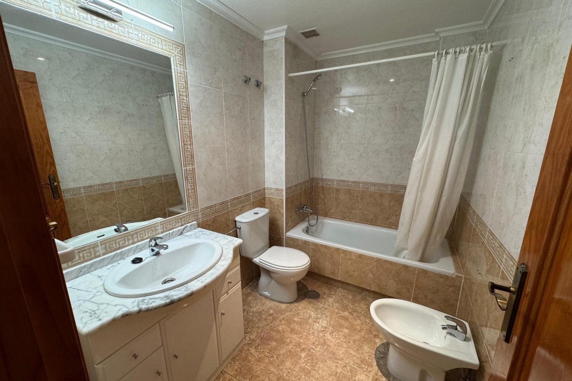 Revente - Appartement -
Orihuela Costa - Cabo Roig