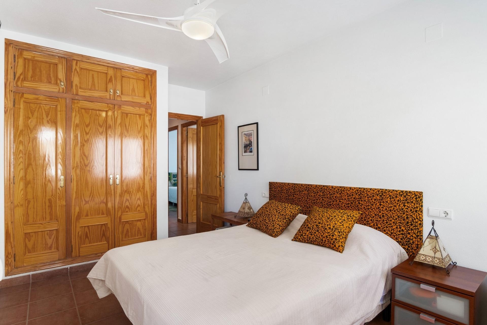 Revente - Appartement -
Orihuela Costa - Campoamor