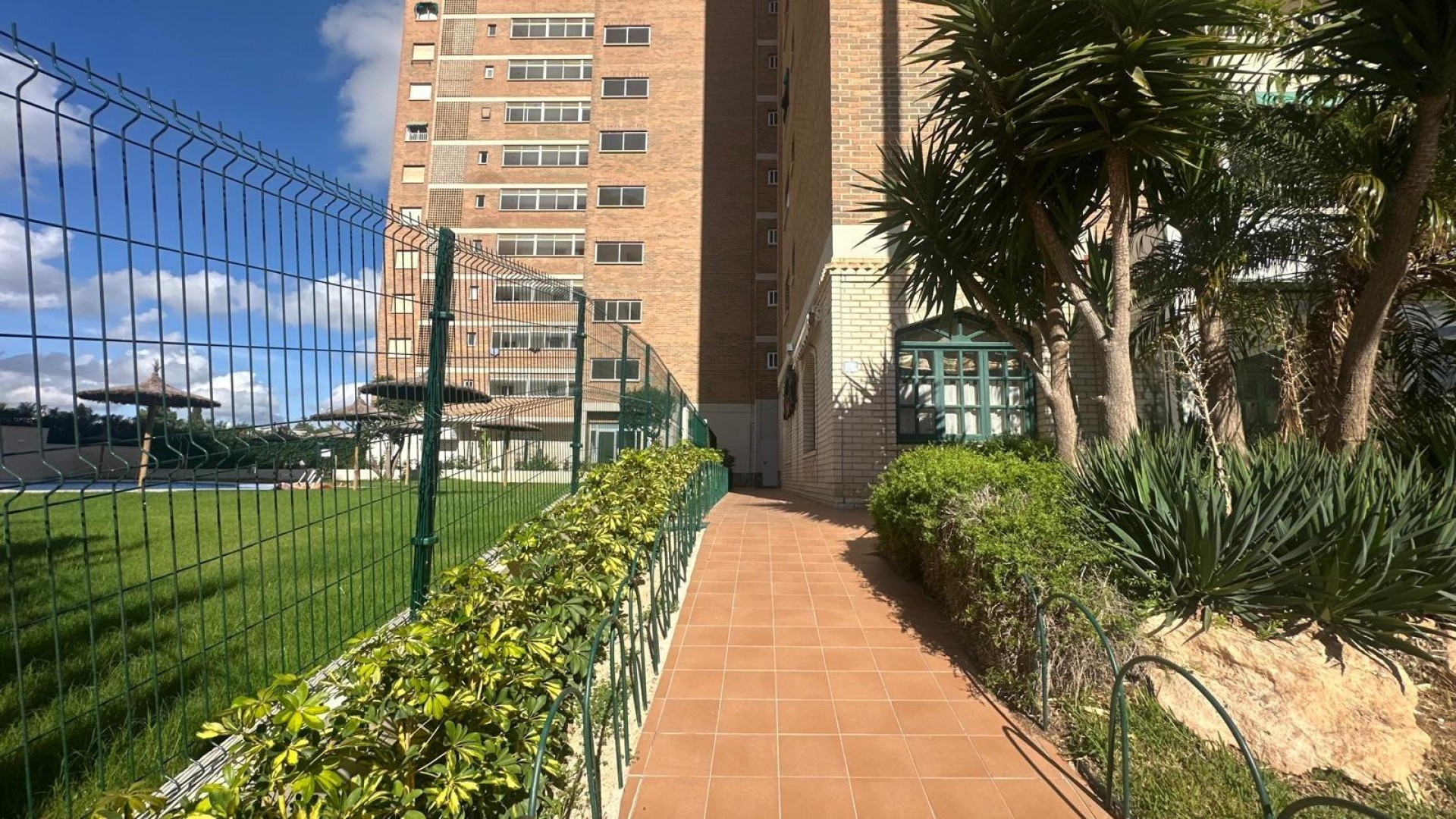 Revente - Appartement -
Orihuela Costa - Campoamor