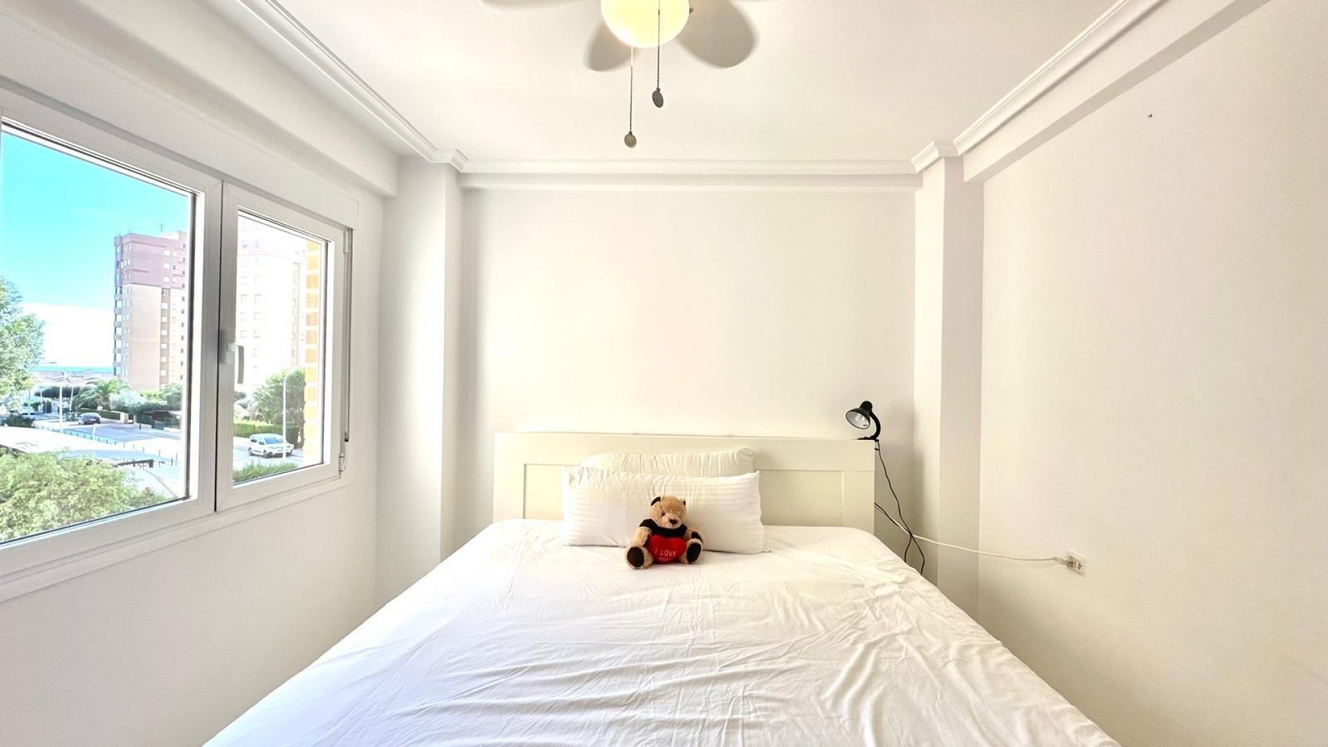 Revente - Appartement -
Orihuela Costa - Campoamor