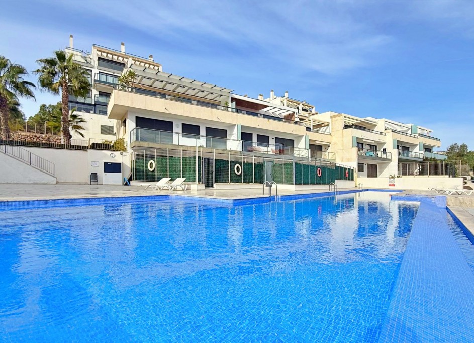 Revente - Appartement -
Orihuela Costa - Campoamor