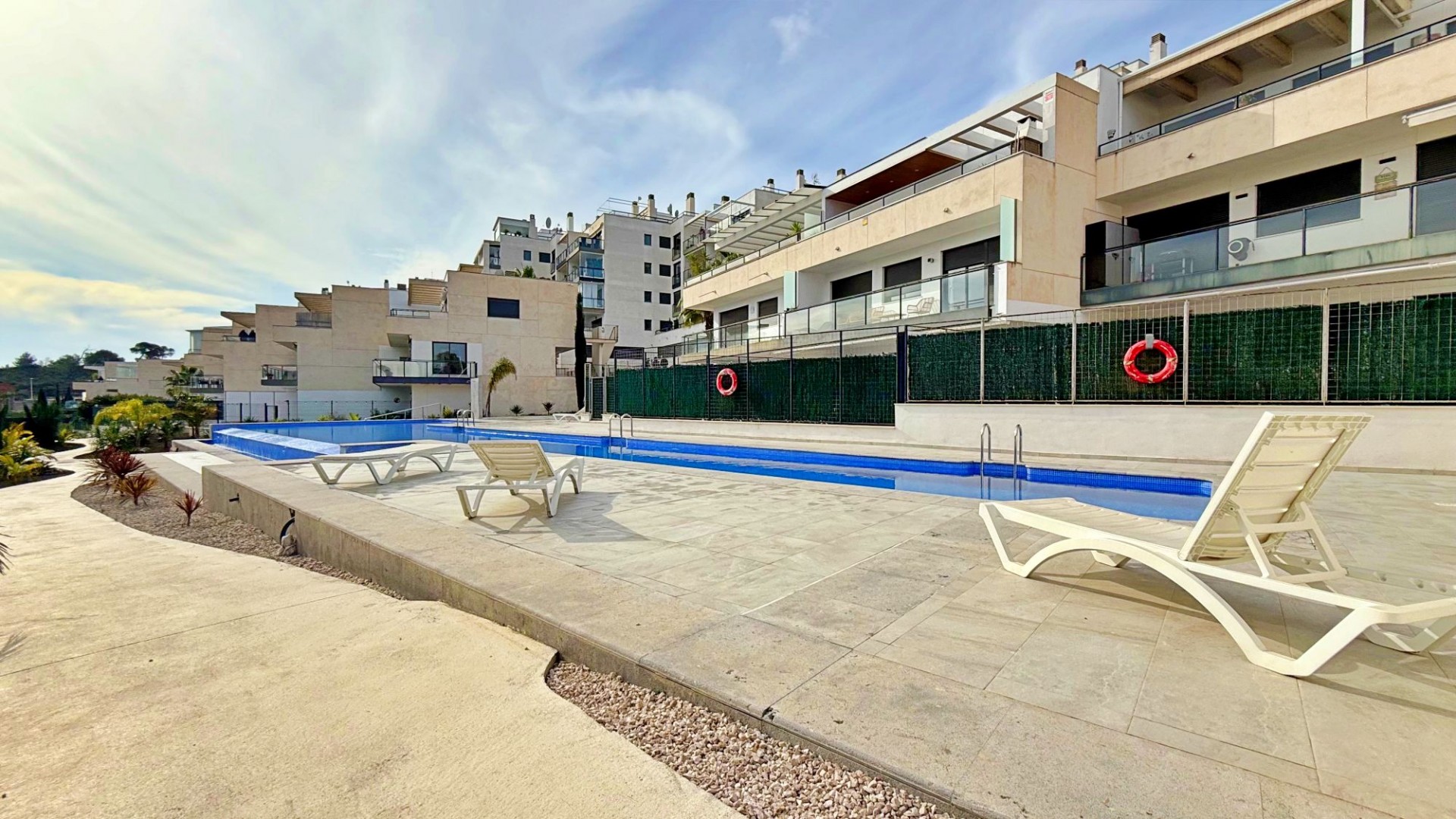Revente - Appartement -
Orihuela Costa - Campoamor