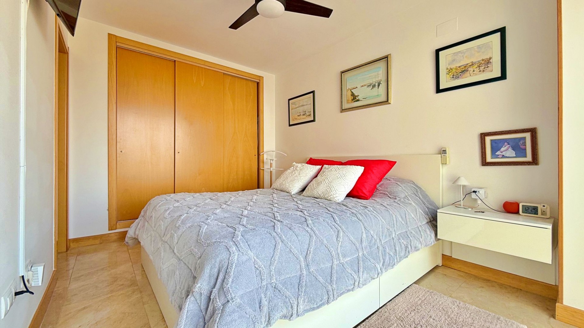 Revente - Appartement -
Orihuela Costa - Campoamor