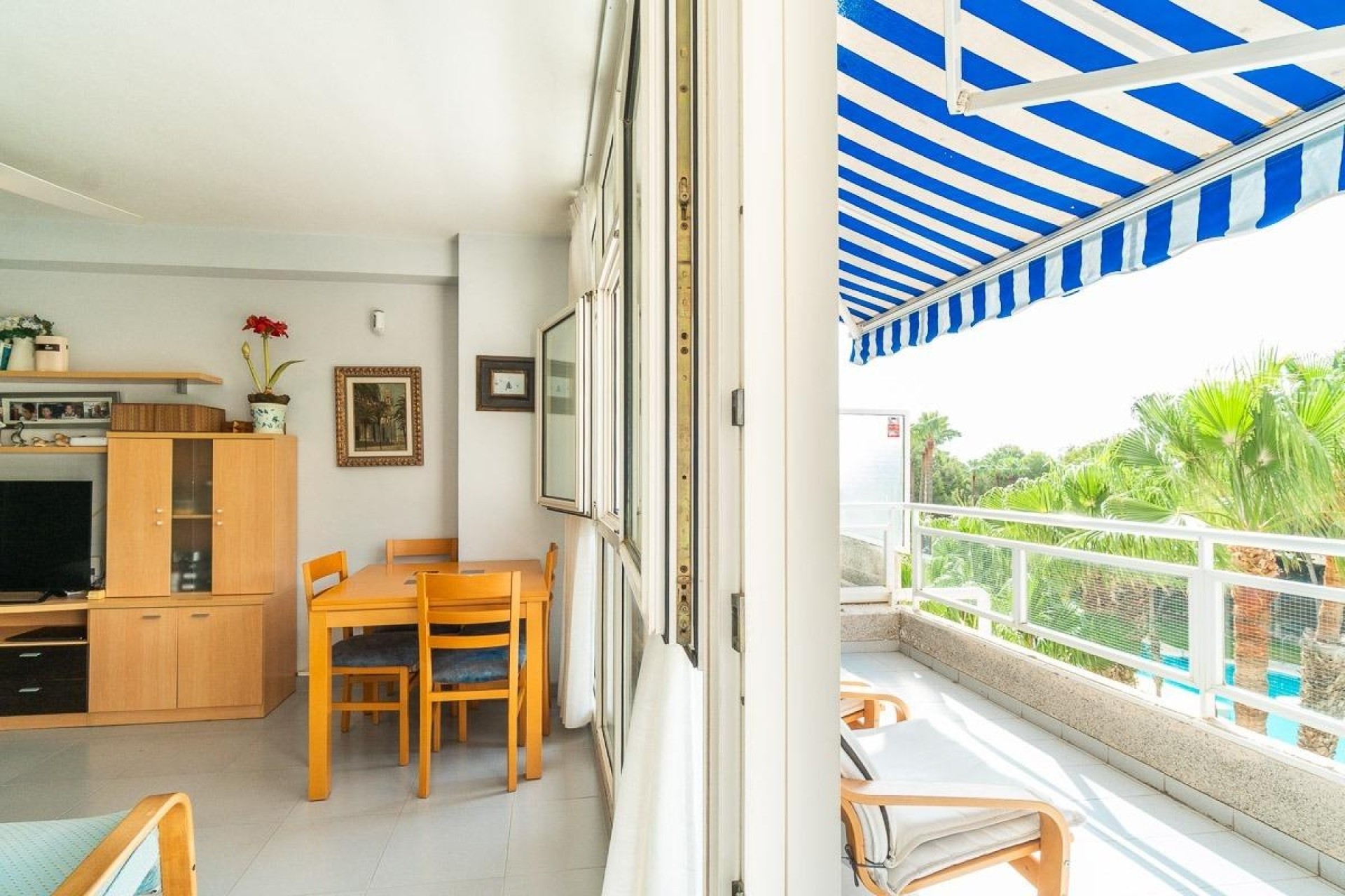 Revente - Appartement -
Orihuela Costa - Campoamor