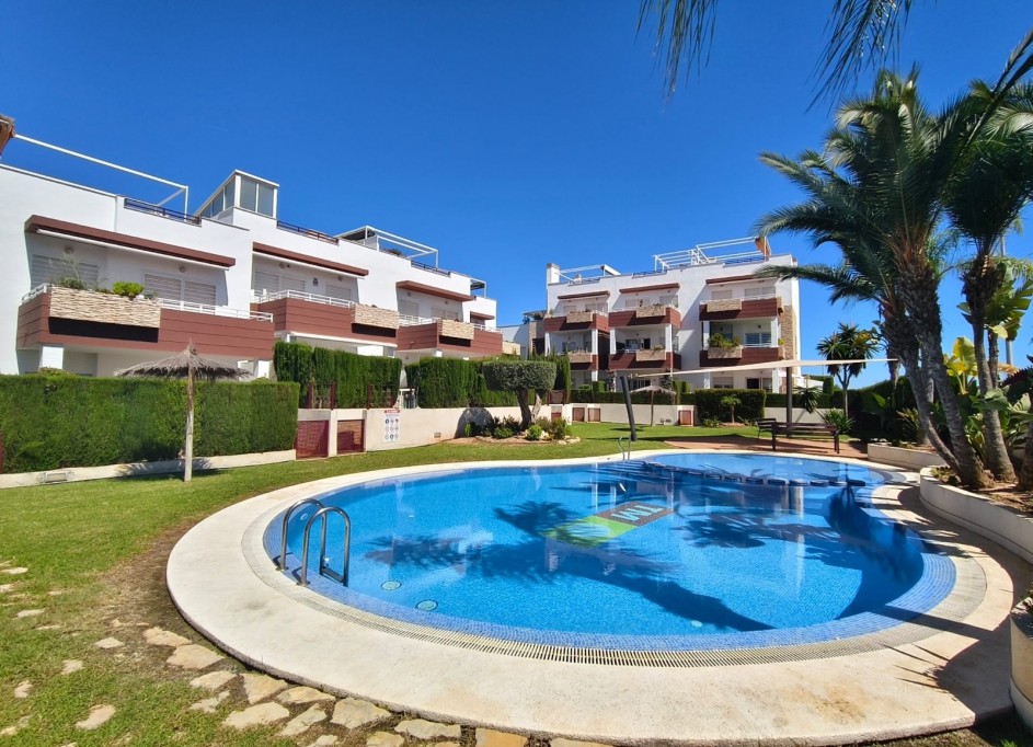 Revente - Appartement -
Orihuela Costa - La Ciñuelica