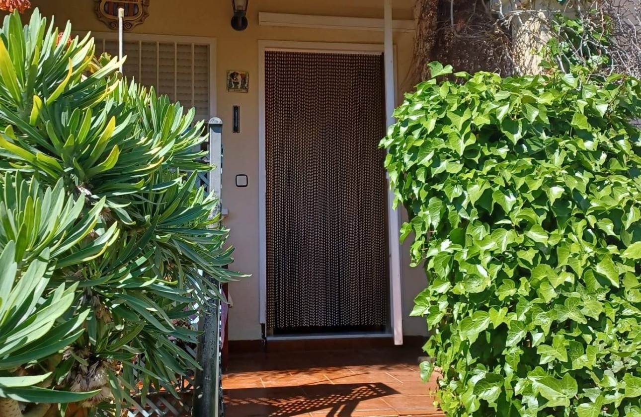 Revente - Appartement -
Orihuela Costa - La Florida