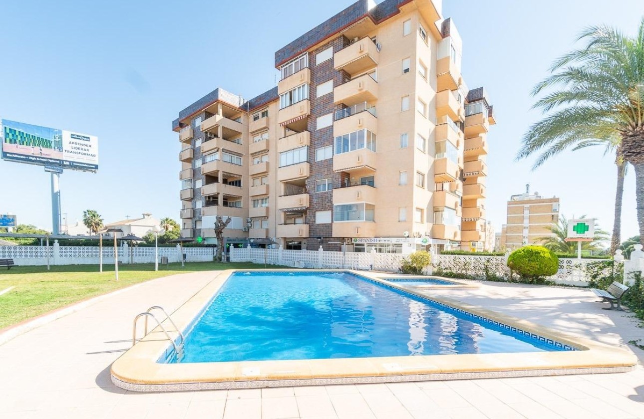 Revente - Appartement -
Orihuela Costa - La Zenia