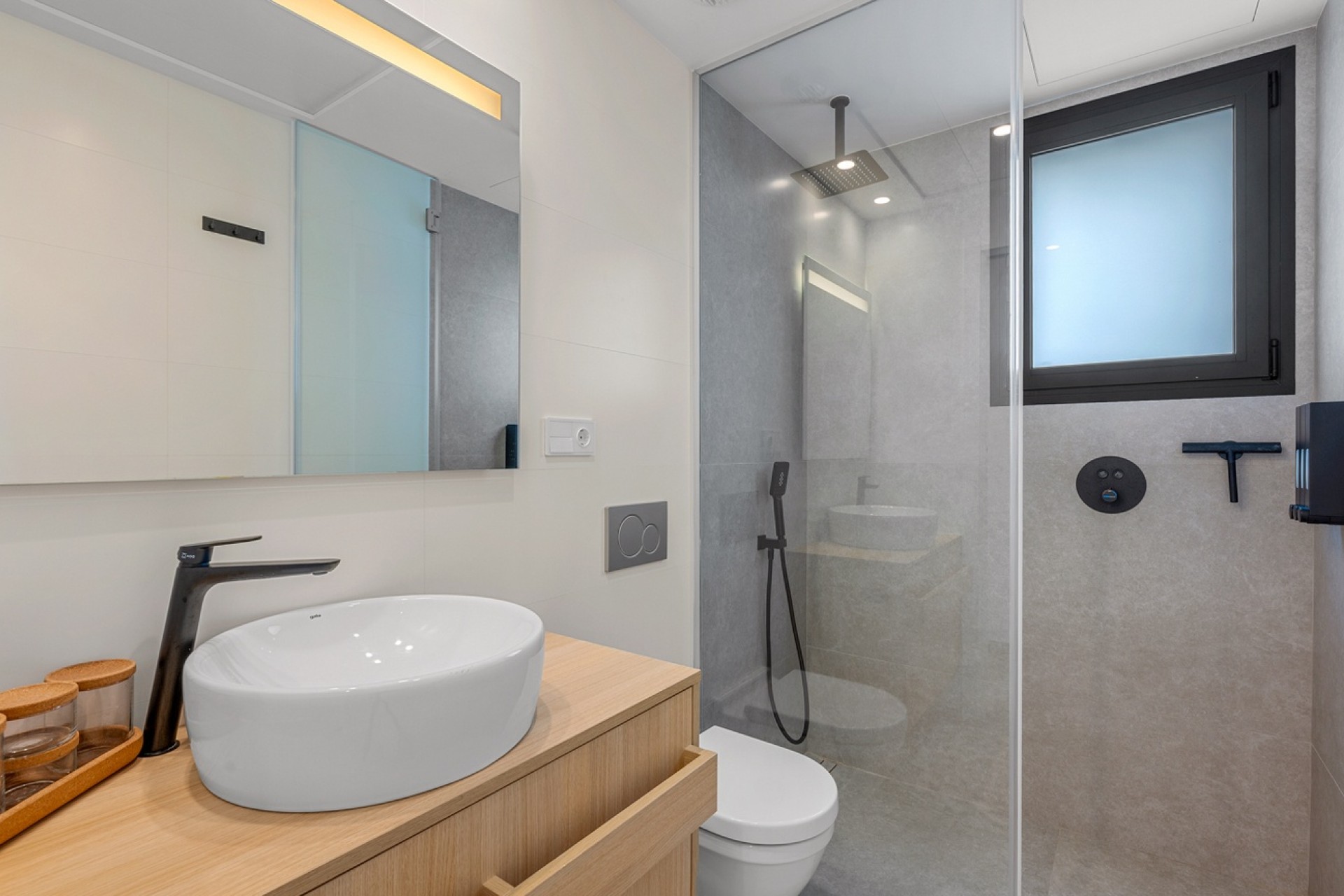 Revente - Appartement -
Orihuela Costa - Las Colinas Golf