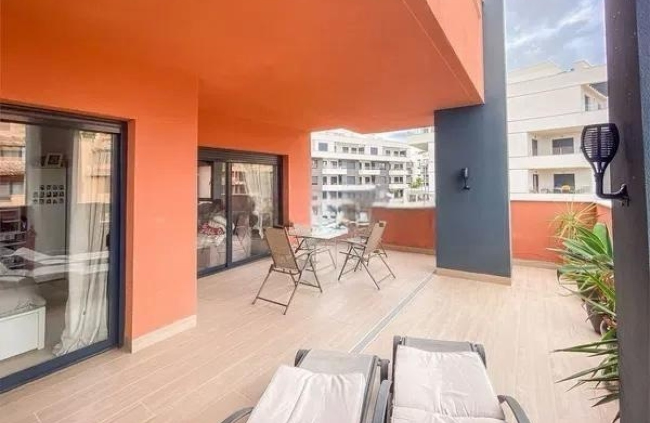 Revente - Appartement -
Orihuela Costa - Las Filipinas
