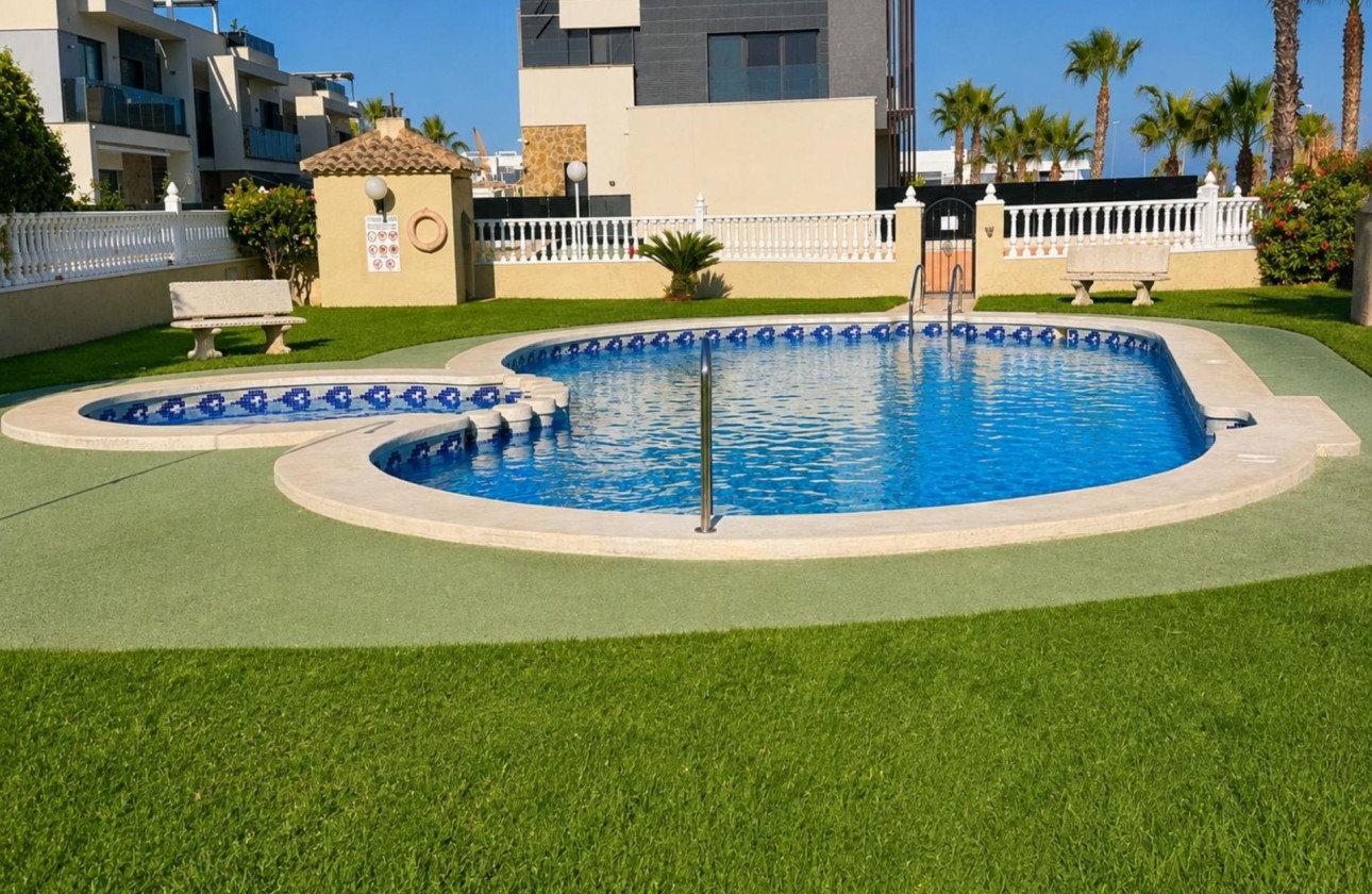 Revente - Appartement -
Orihuela Costa - Lomas de Cabo Roig