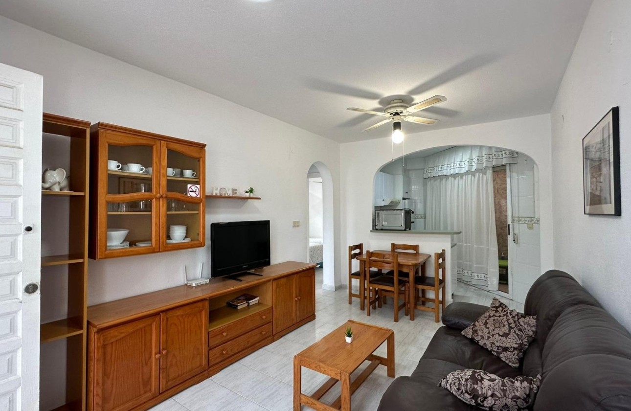 Revente - Appartement -
Orihuela Costa - Los Almendros-La Florida