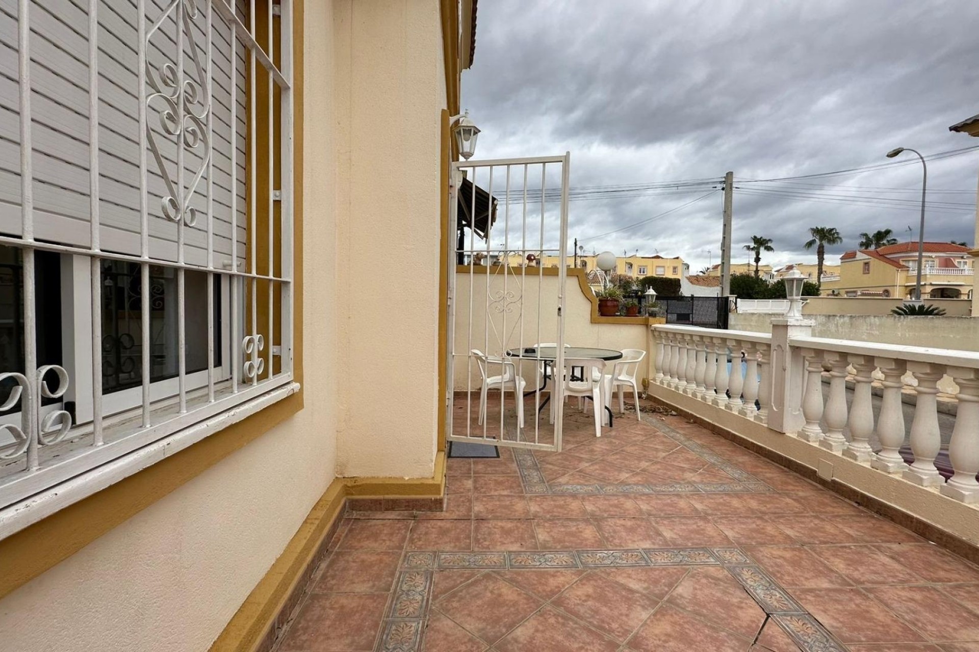 Revente - Appartement -
Orihuela Costa - Los Almendros-La Florida
