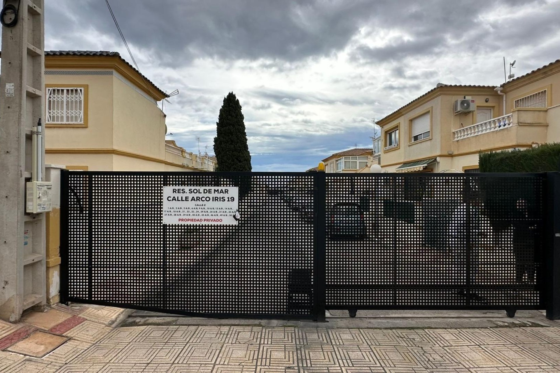 Revente - Appartement -
Orihuela Costa - Los Almendros-La Florida