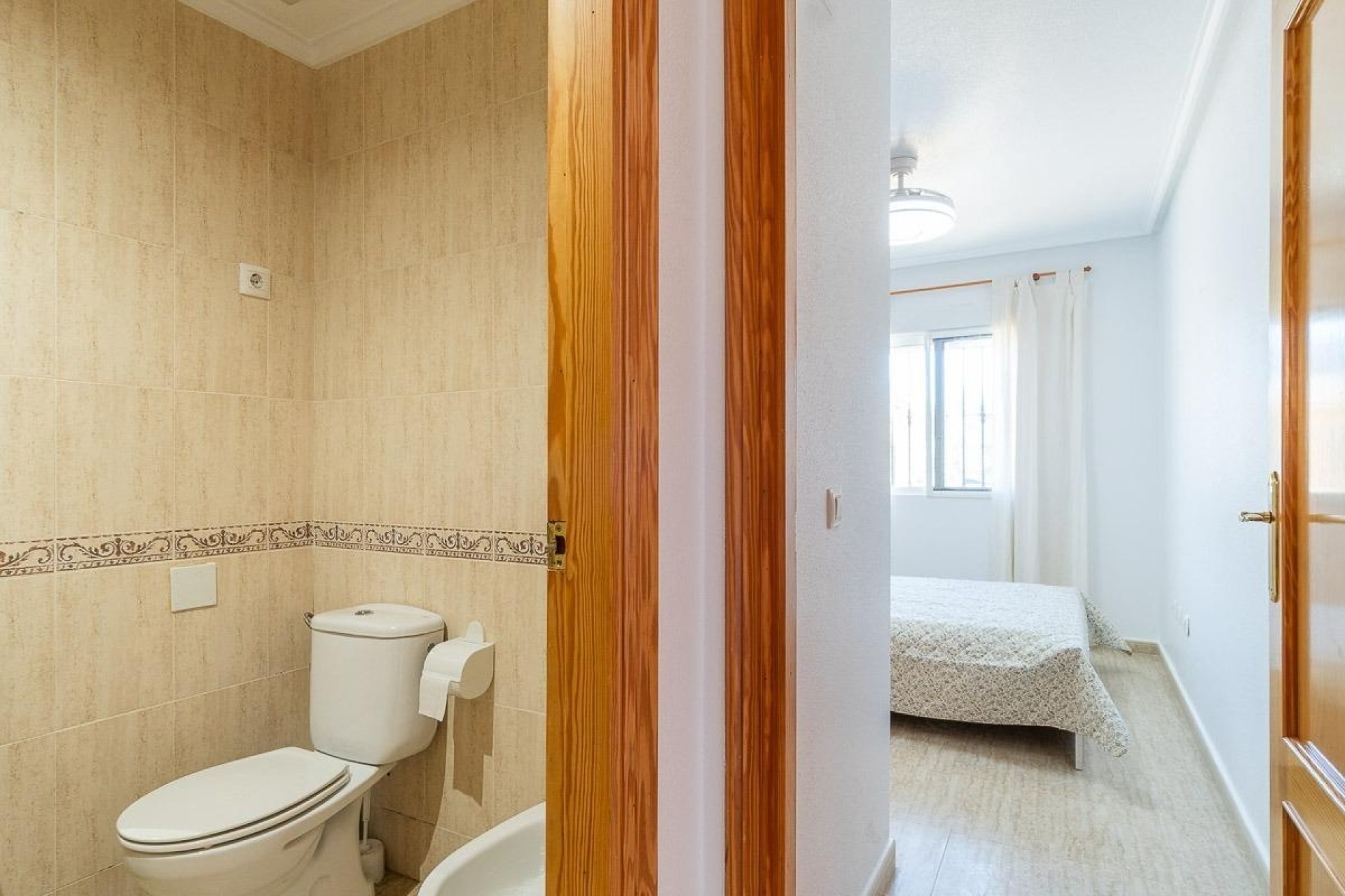 Revente - Appartement -
Orihuela Costa - Los Almendros-La Florida