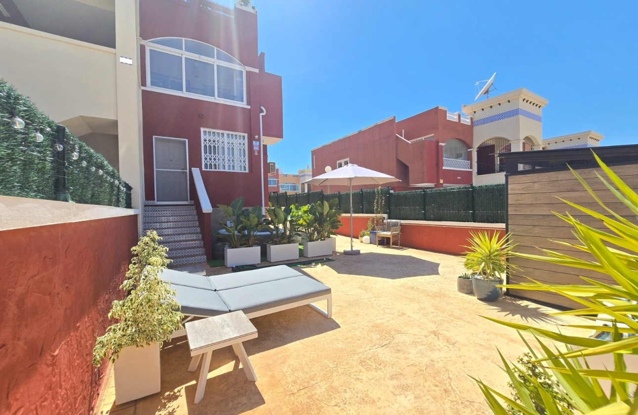 Revente - Appartement -
Orihuela Costa * - Los Altos *