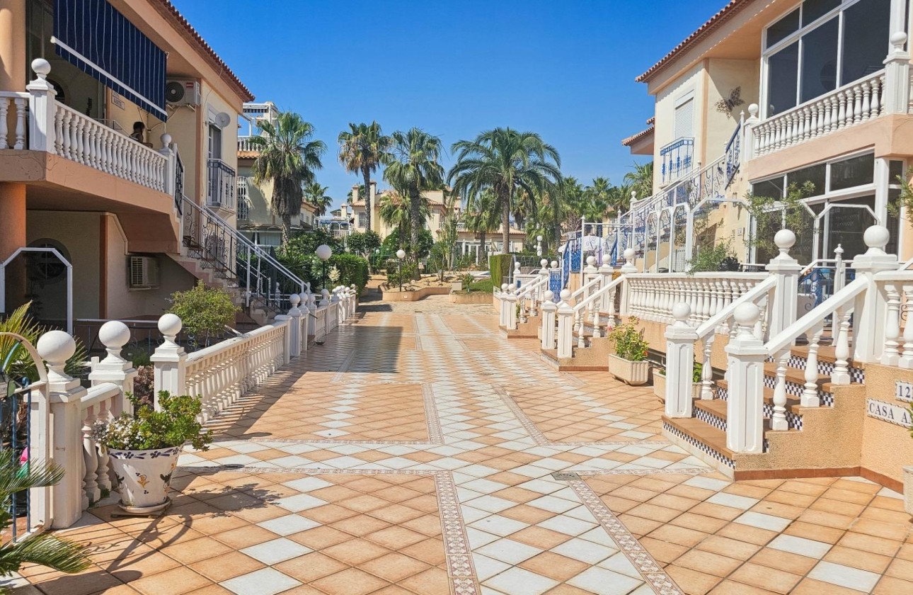 Revente - Appartement -
Orihuela Costa - Los Altos