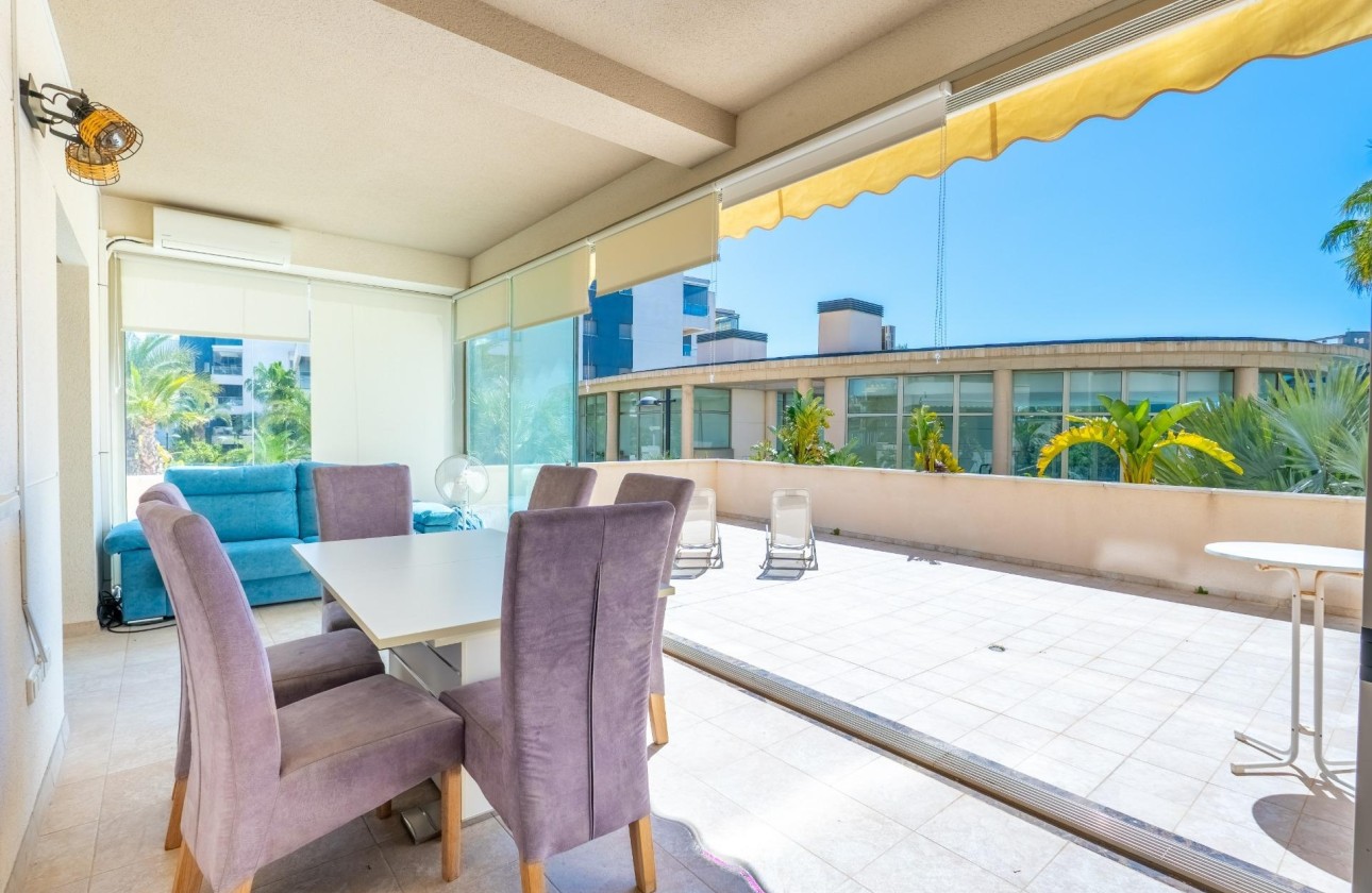 Revente - Appartement -
Orihuela Costa - Los Dolses