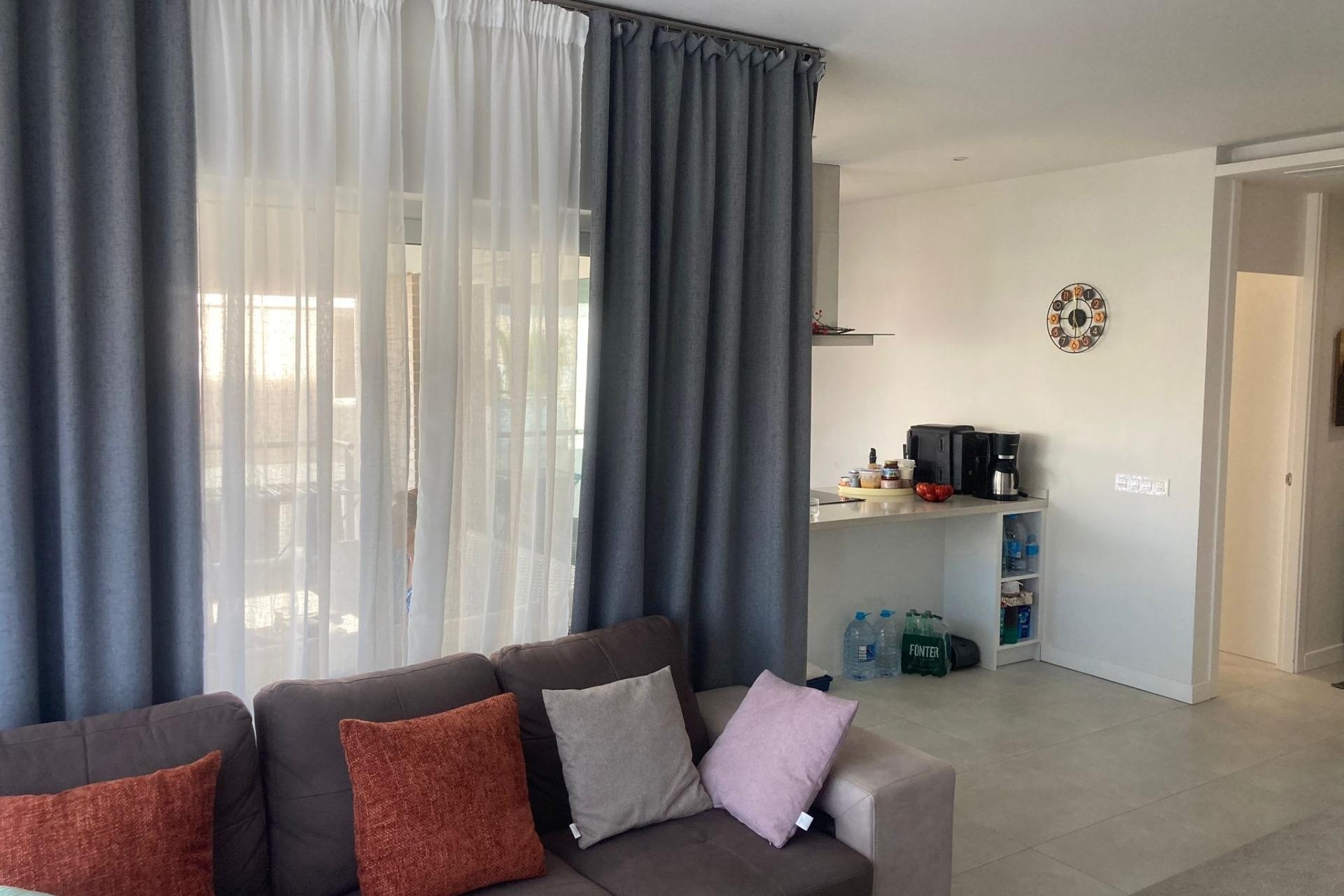 Revente - Appartement -
Orihuela Costa - Los Dolses