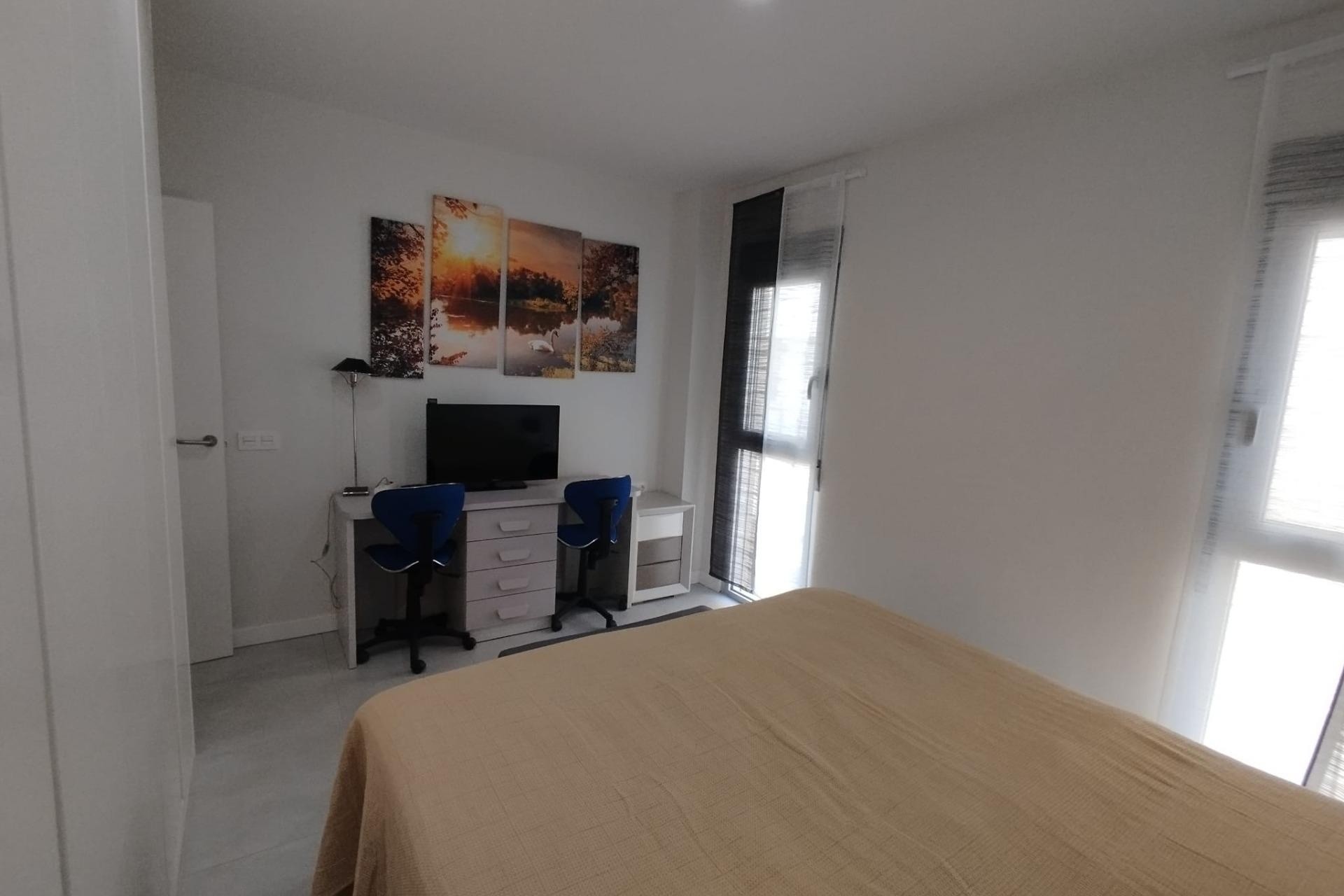 Revente - Appartement -
Orihuela Costa - Los Dolses