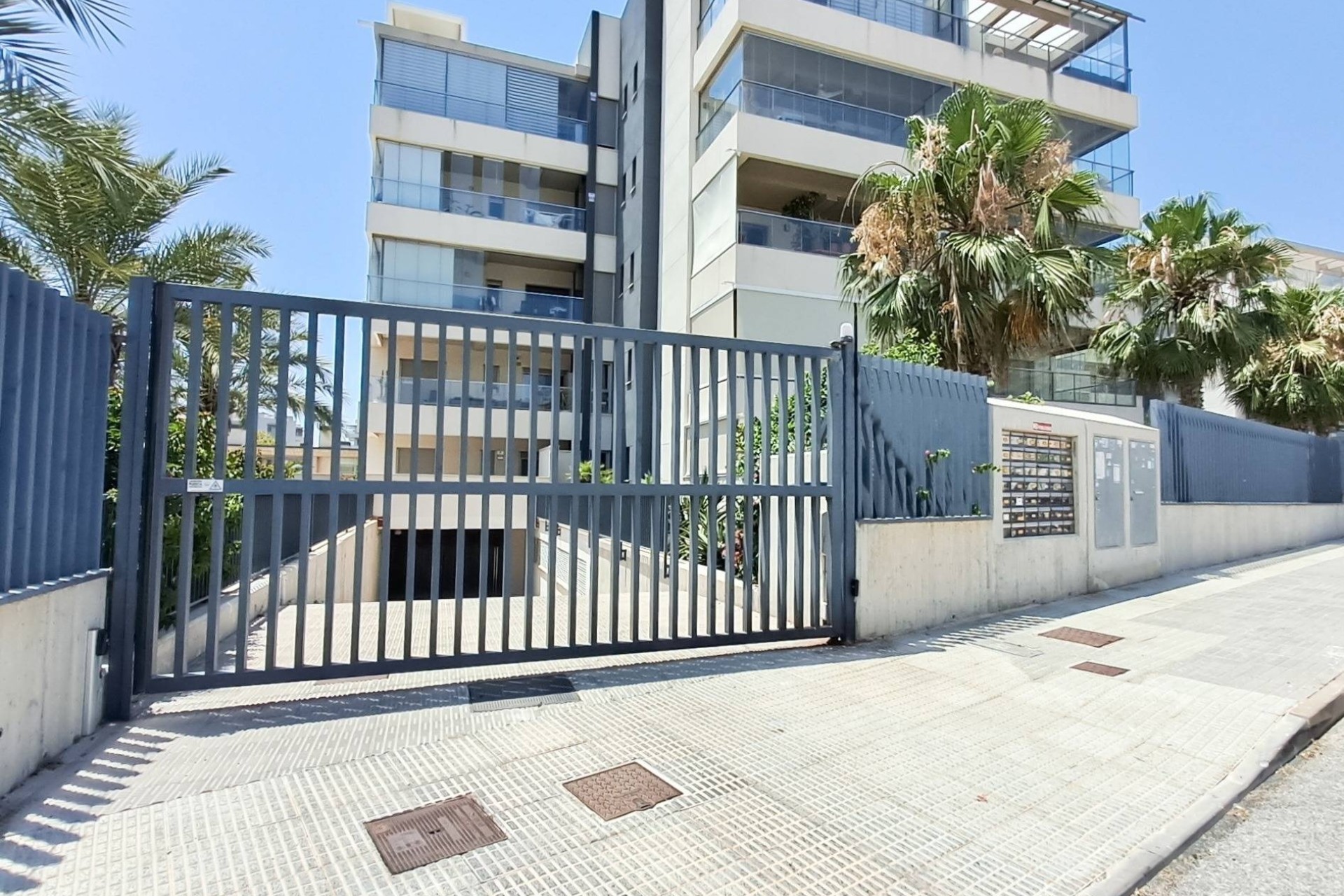 Revente - Appartement -
Orihuela Costa - Los Dolses