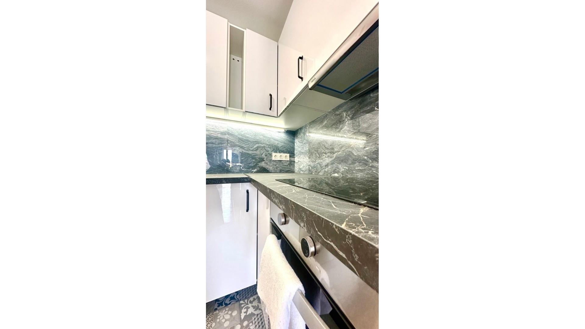 Revente - Appartement -
Orihuela Costa - Playa Flamenca