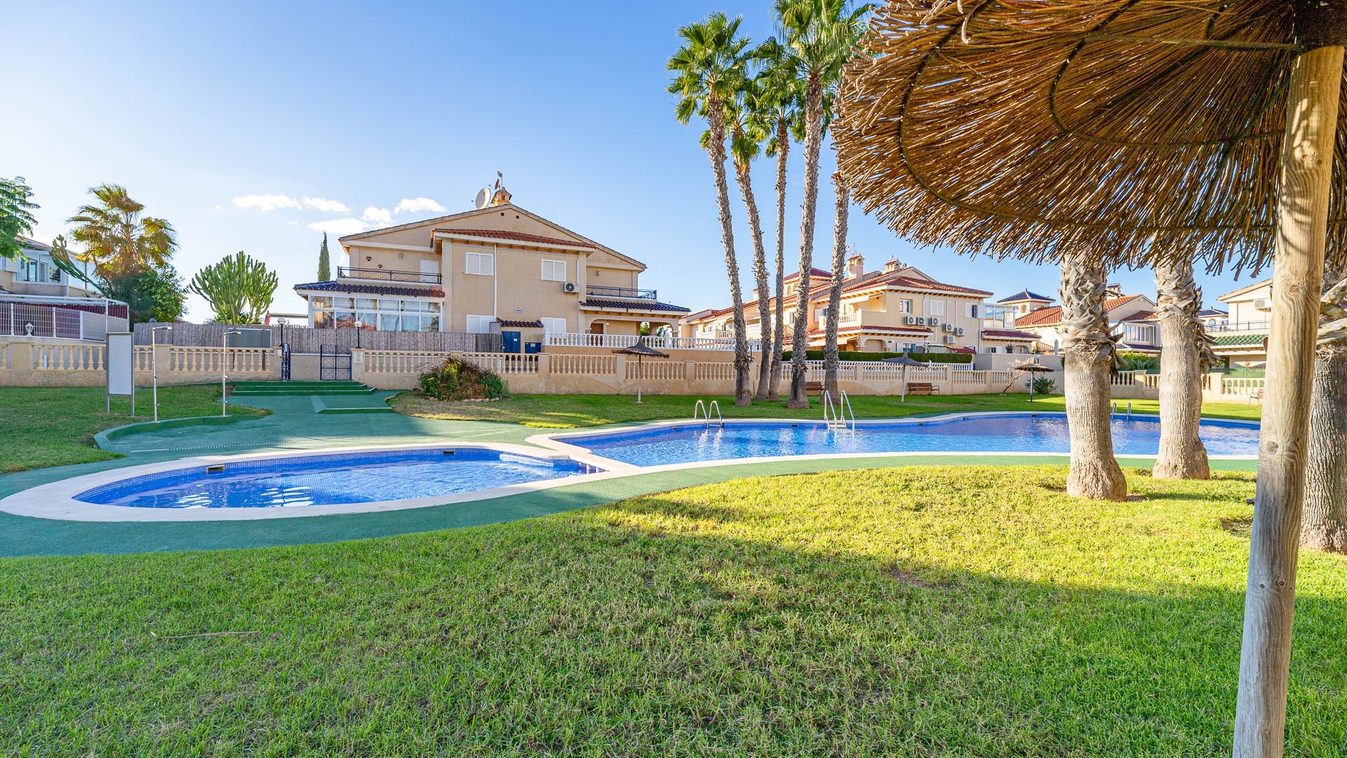 Revente - Appartement -
Orihuela Costa - Playa Flamenca