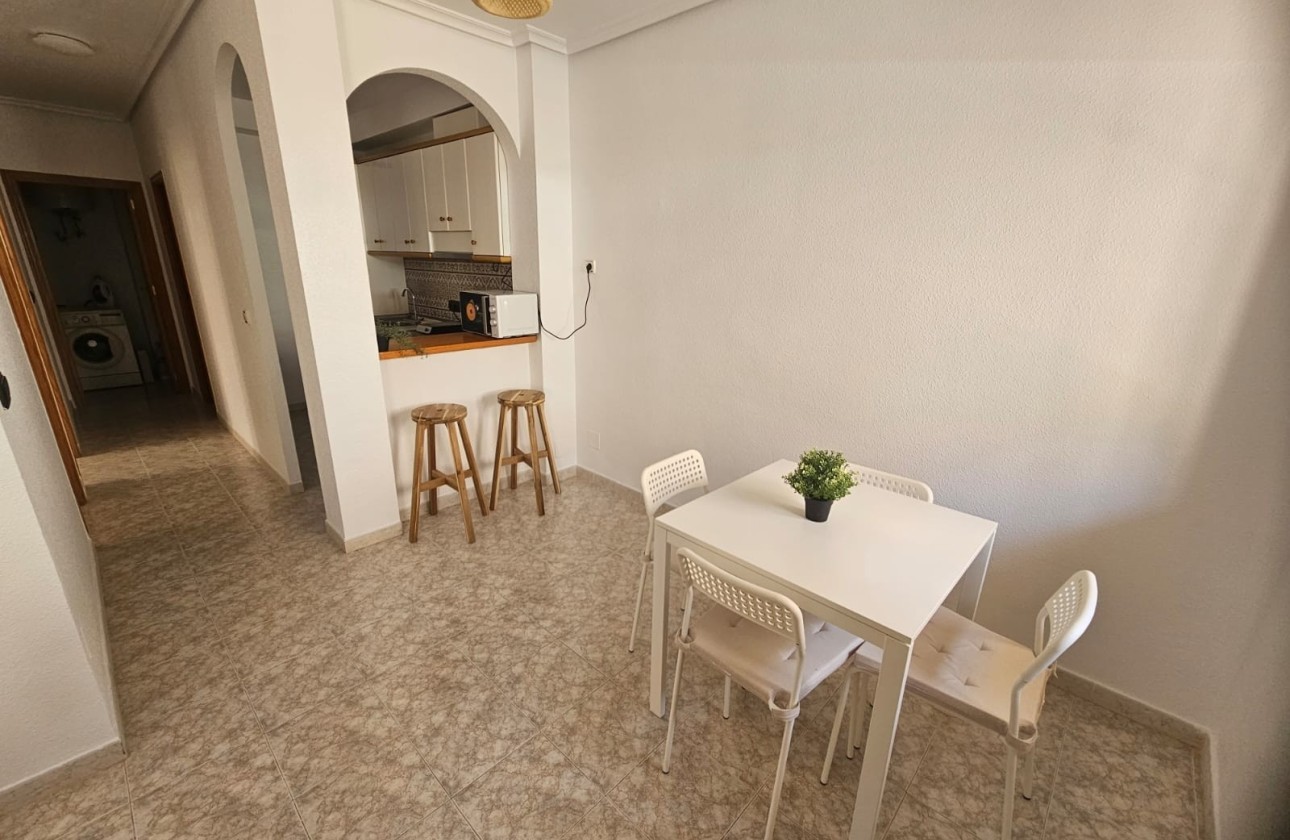 Revente - Appartement -
Orihuela Costa - Playa Flamenca