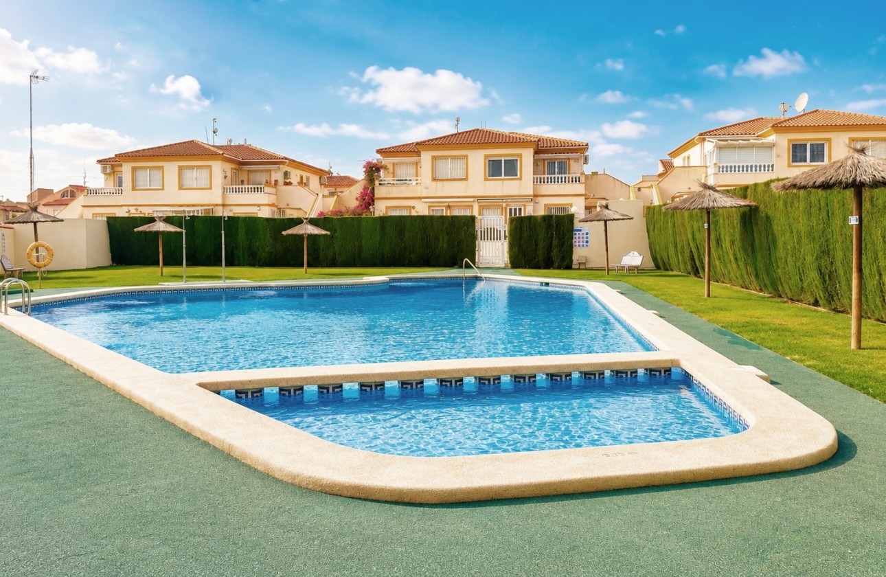 Revente - Appartement -
Orihuela Costa - Playa Flamenca