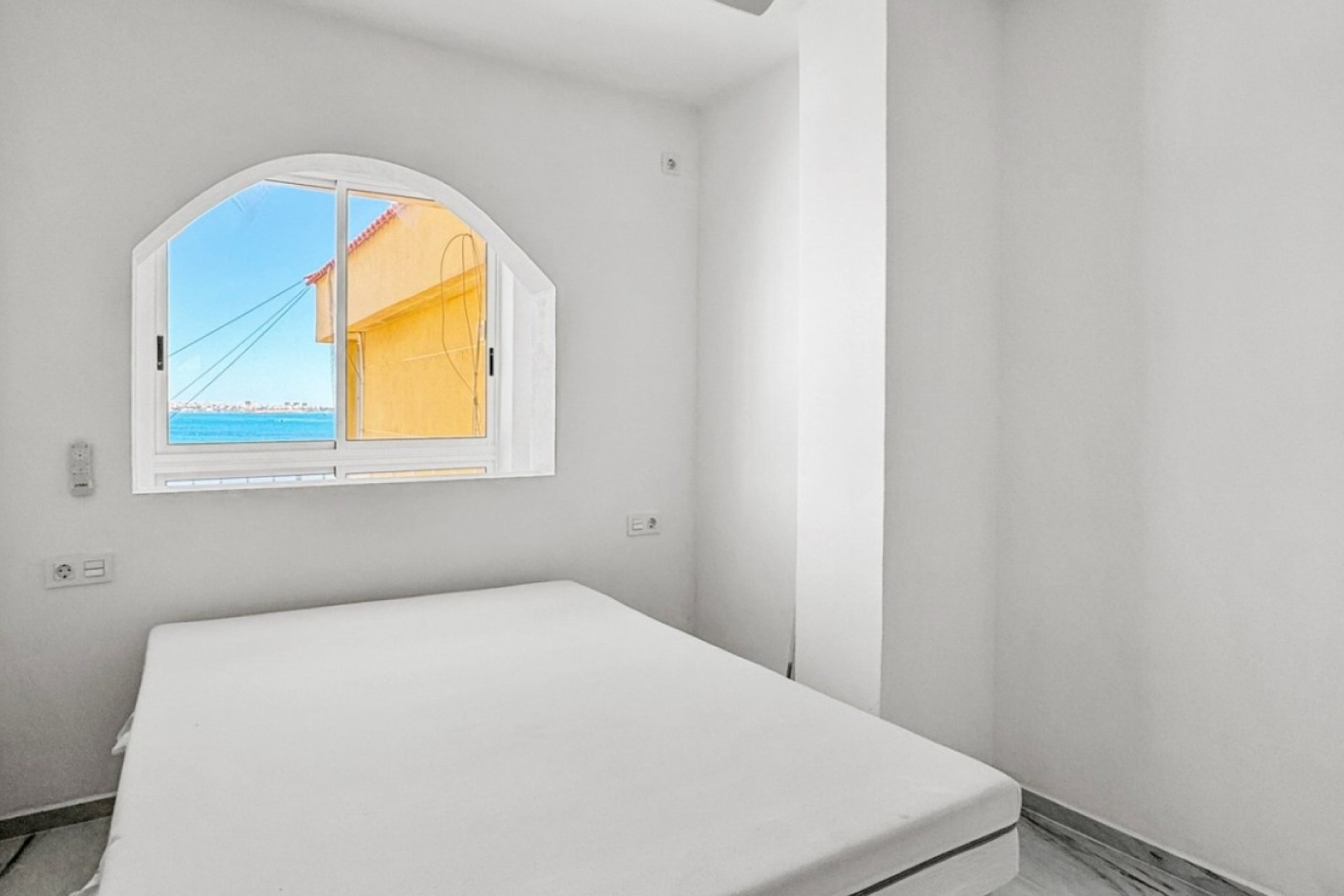 Revente - Appartement -
Orihuela Costa - Punta Prima