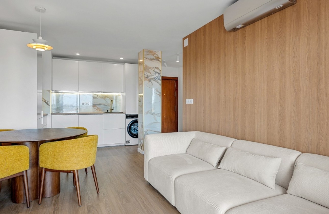 Revente - Appartement -
Orihuela Costa - Punta Prima