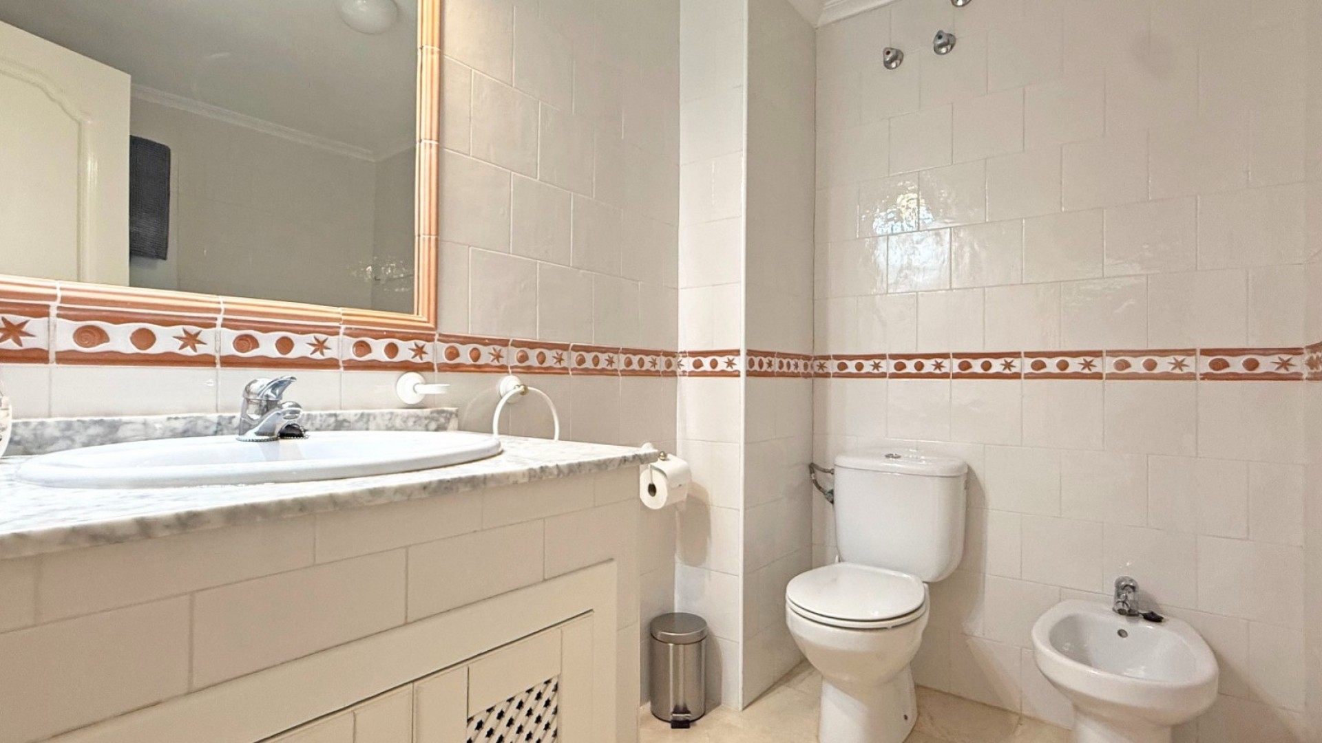 Revente - Appartement -
Orihuela Costa - Villamartín