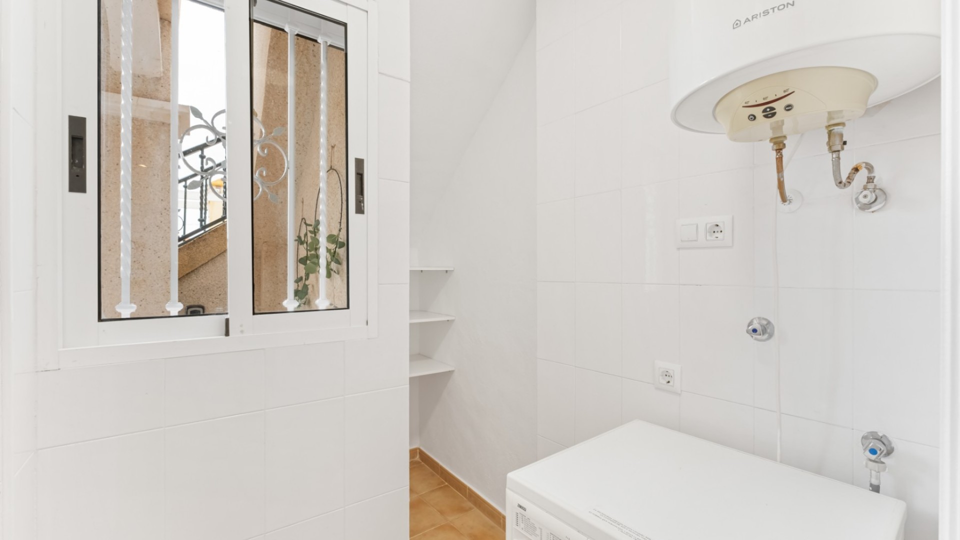 Revente - Appartement -
Orihuela Costa - Villamartin