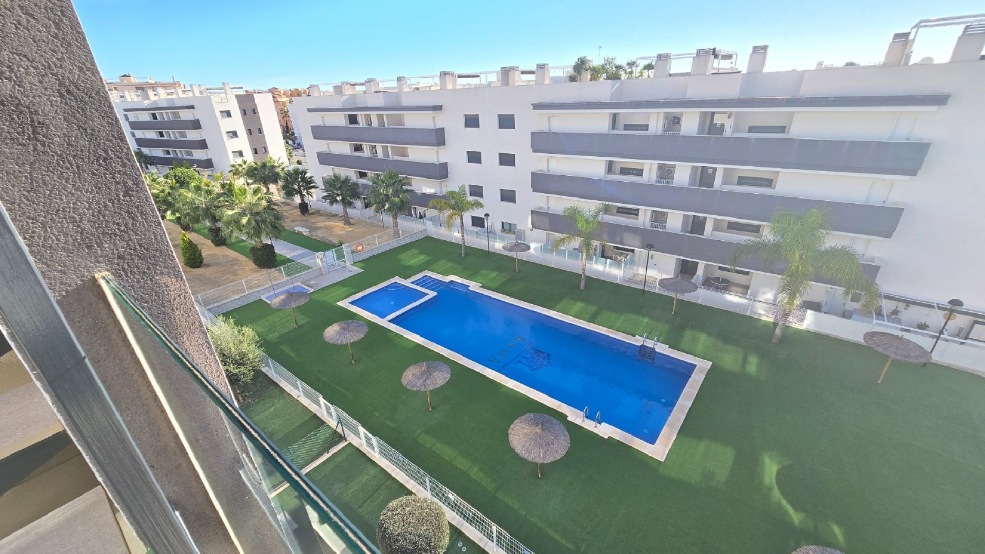 Revente - Appartement -
Orihuela Costa - Villamartín *