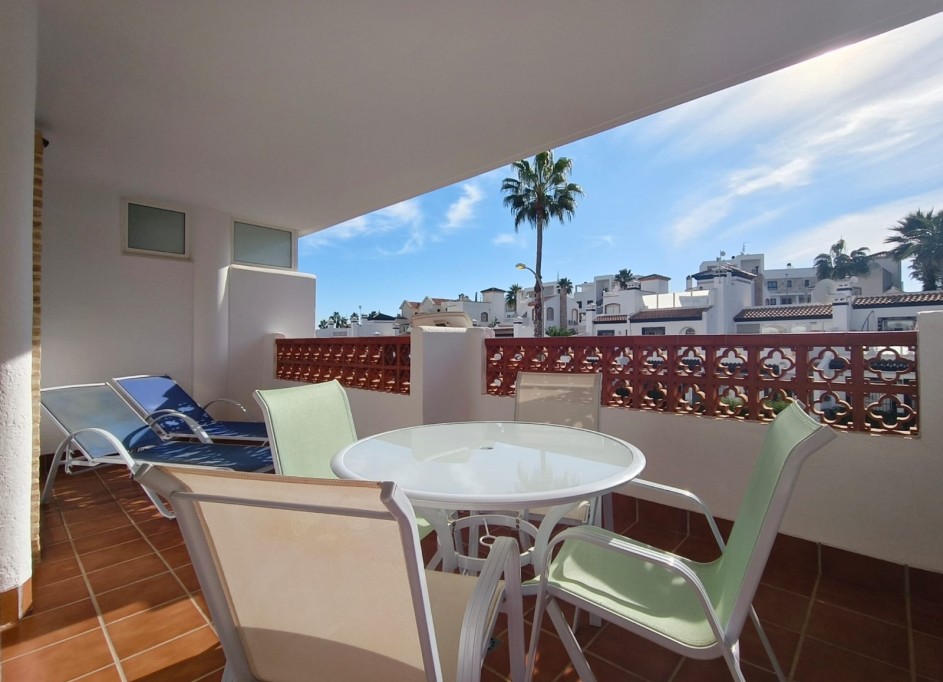 Revente - Appartement -
Orihuela Costa - Villamartín