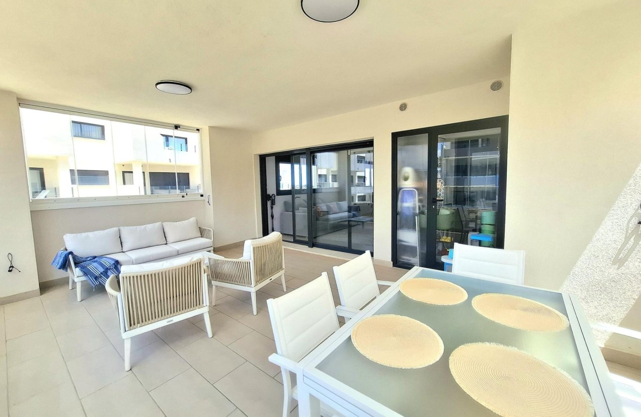 Revente - Appartement -
Orihuela Costa - Villamartín