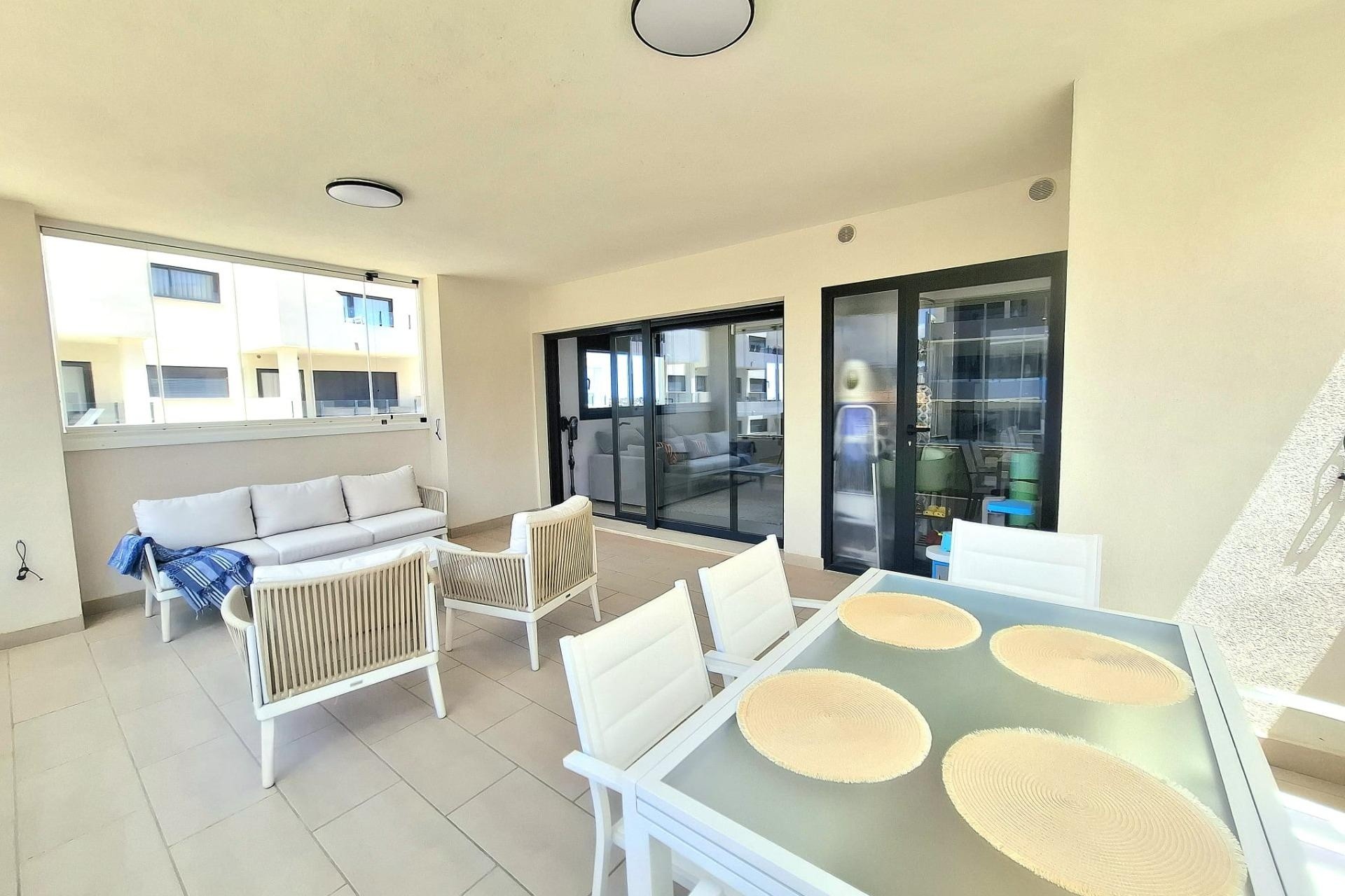 Revente - Appartement -
Orihuela Costa - Villamartín