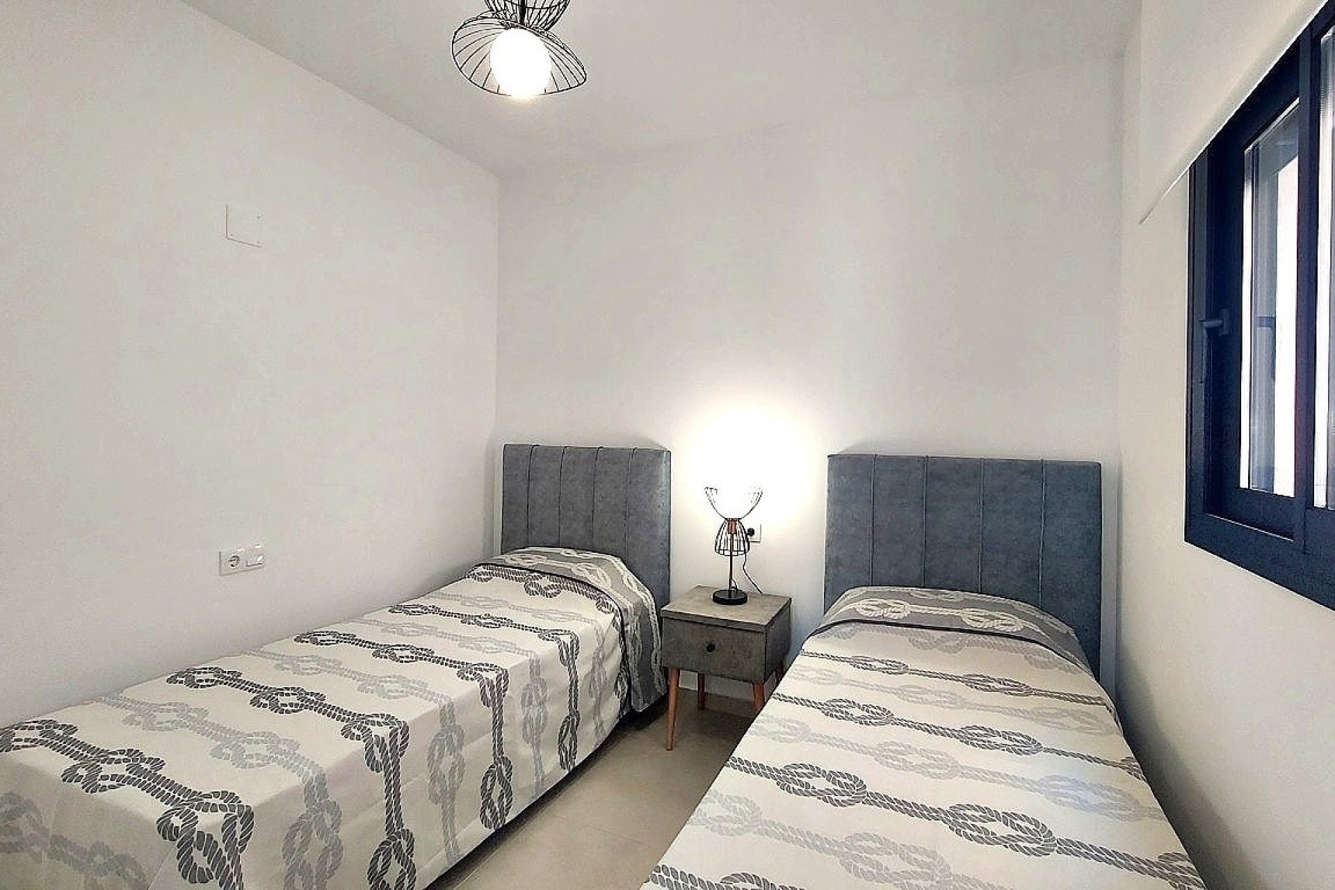 Revente - Appartement -
Orihuela Costa - Villamartín