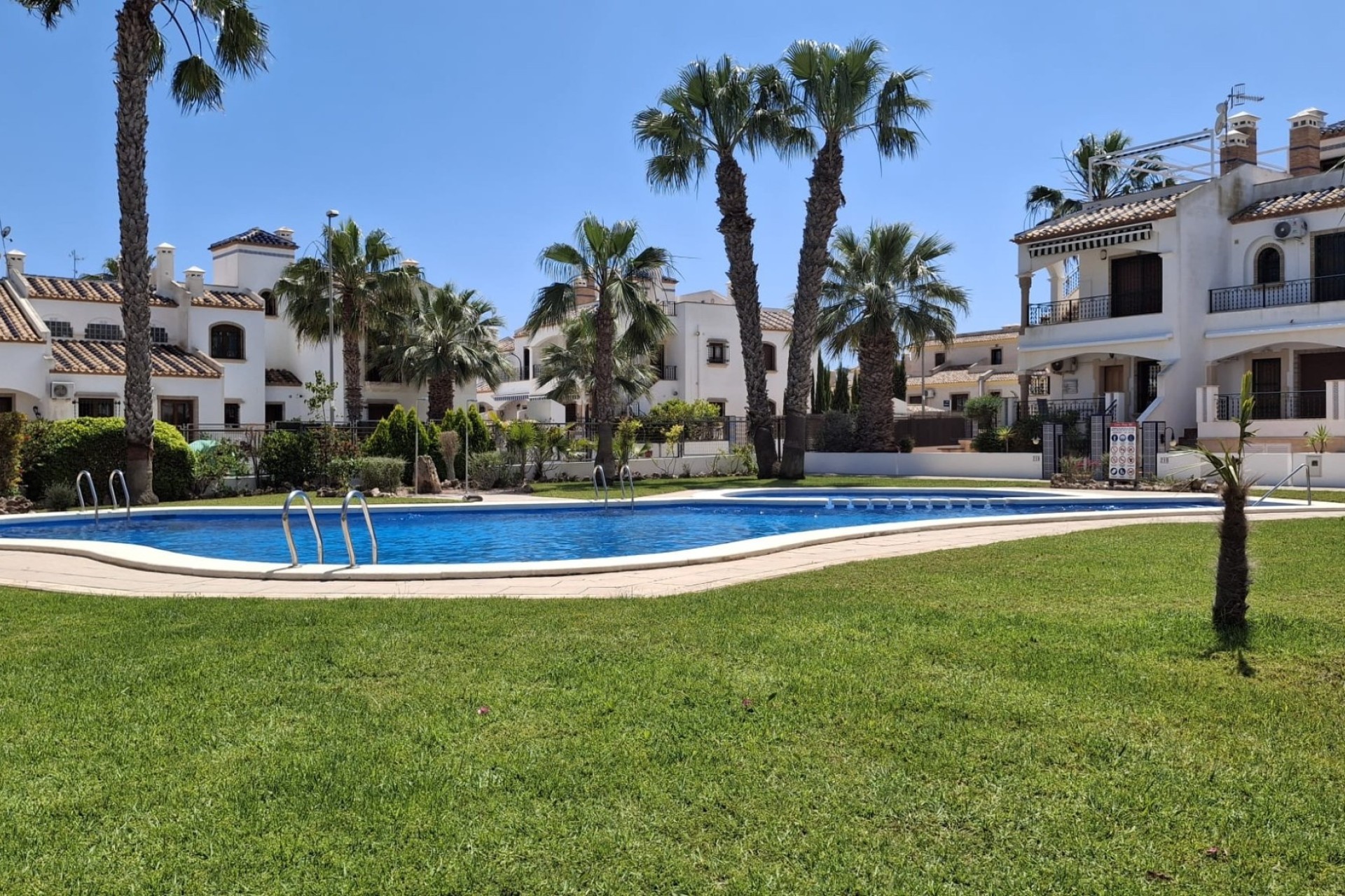 Revente - Appartement -
Orihuela Costa - Villamartín