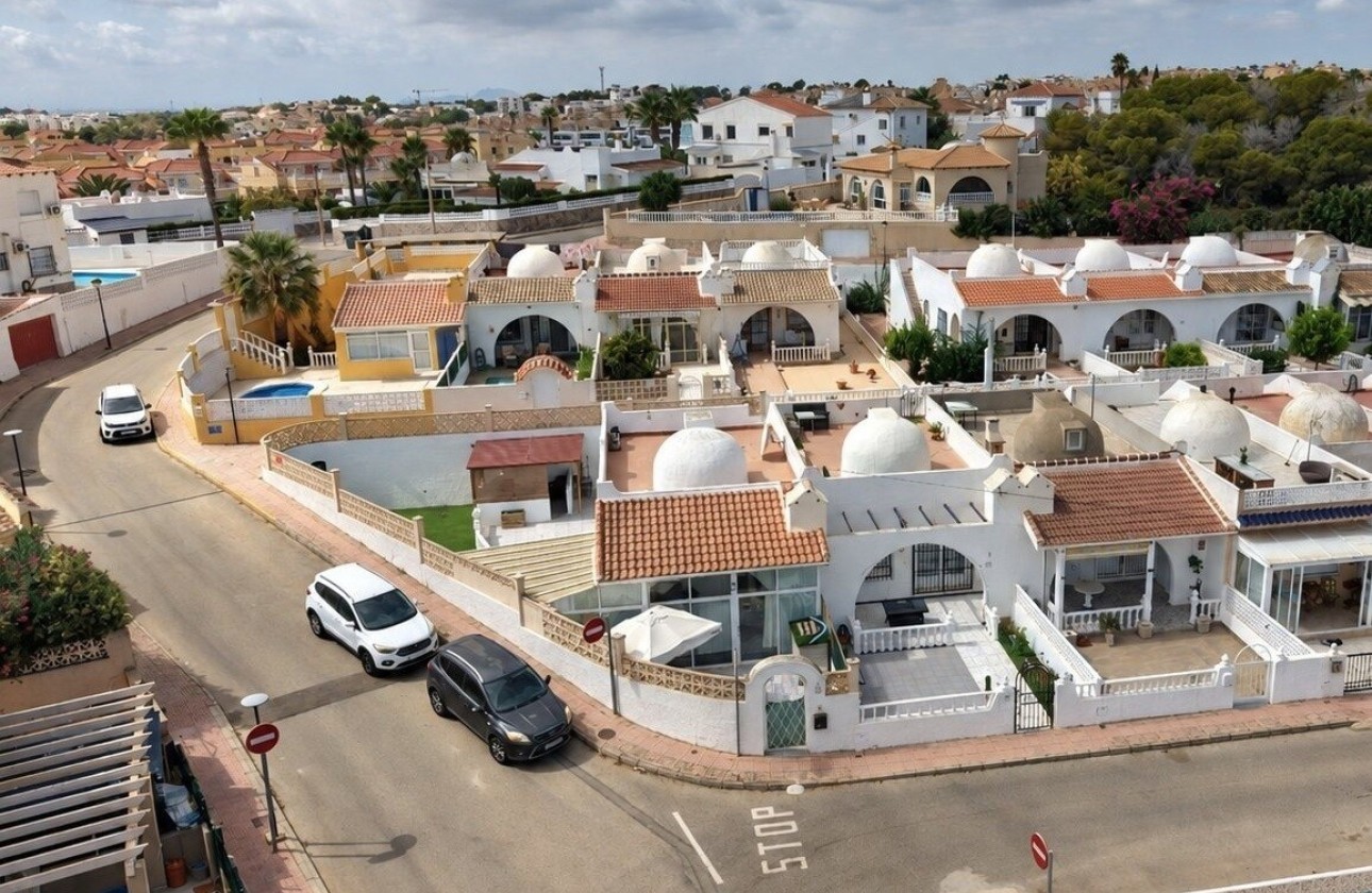 Revente - Appartement -
Orihuela Costa - Villamartin