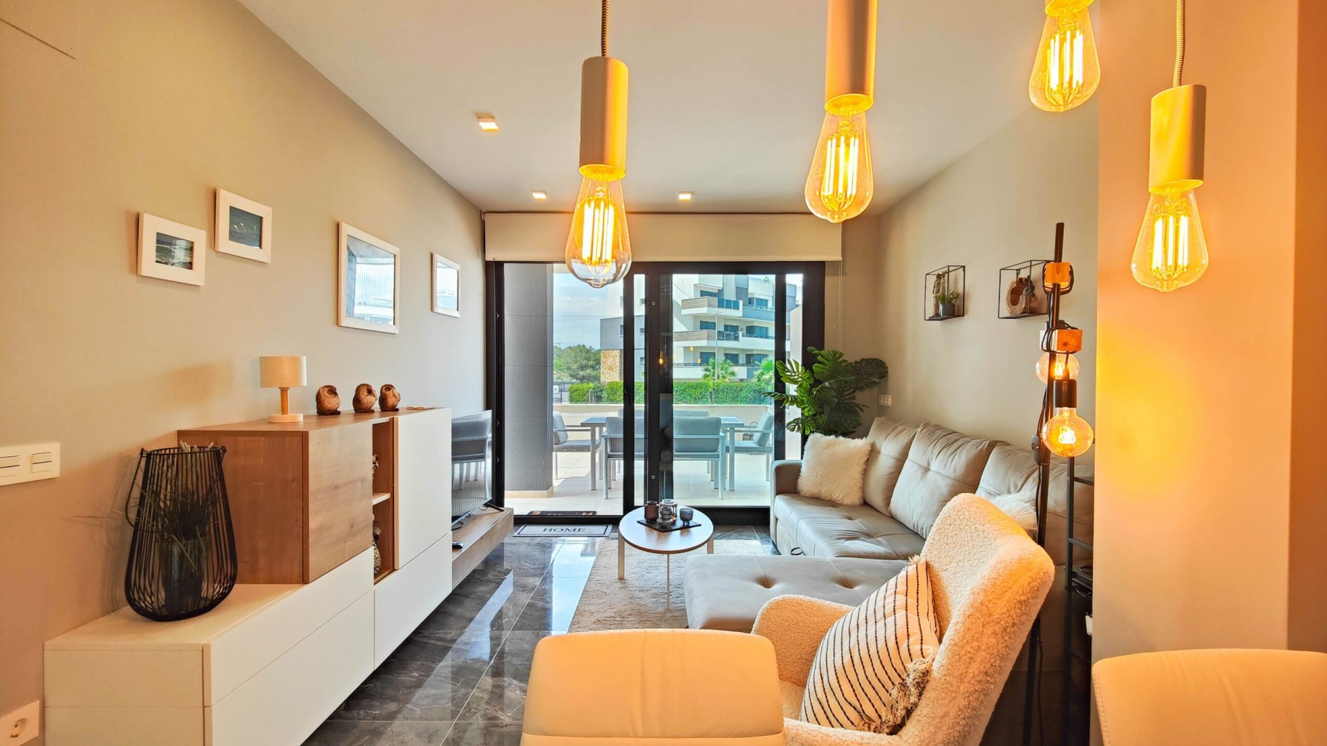 Revente - Appartement -
Orihuela Costa