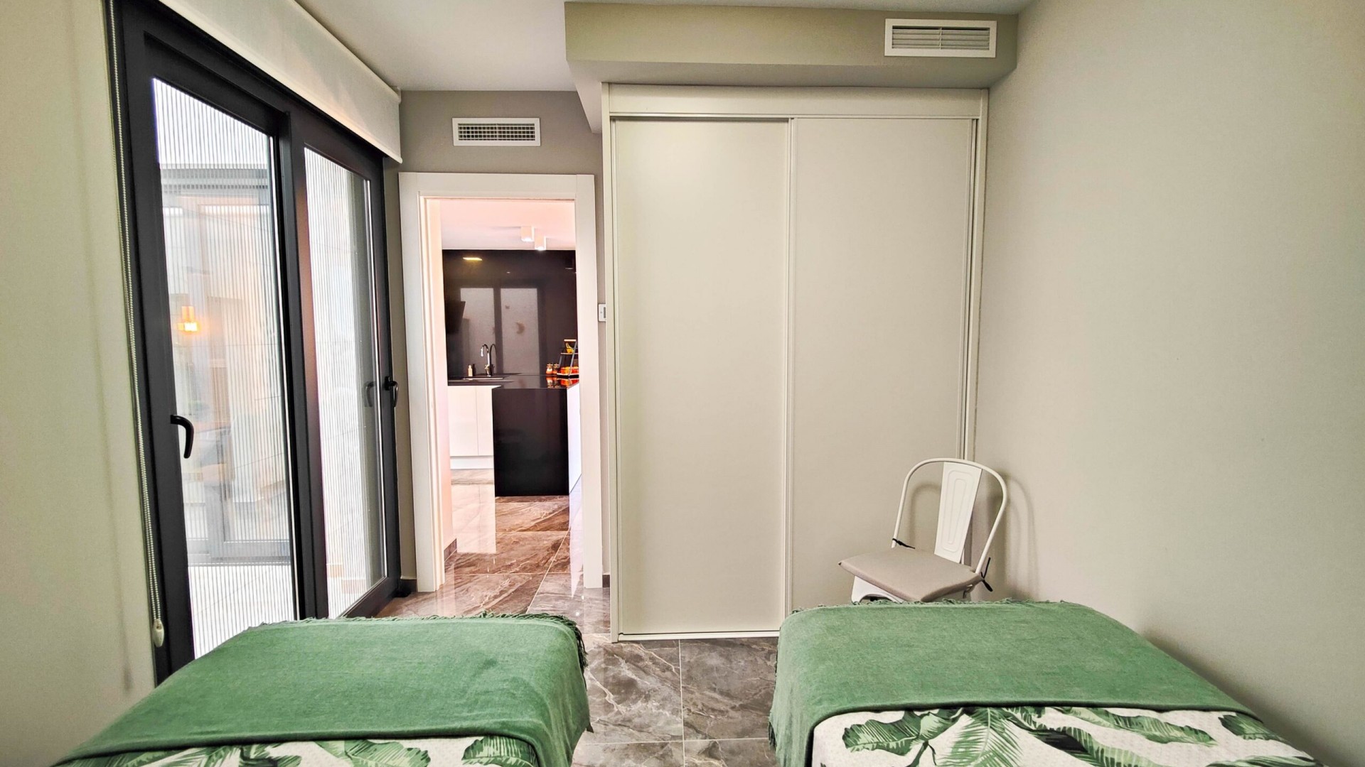 Revente - Appartement -
Orihuela Costa